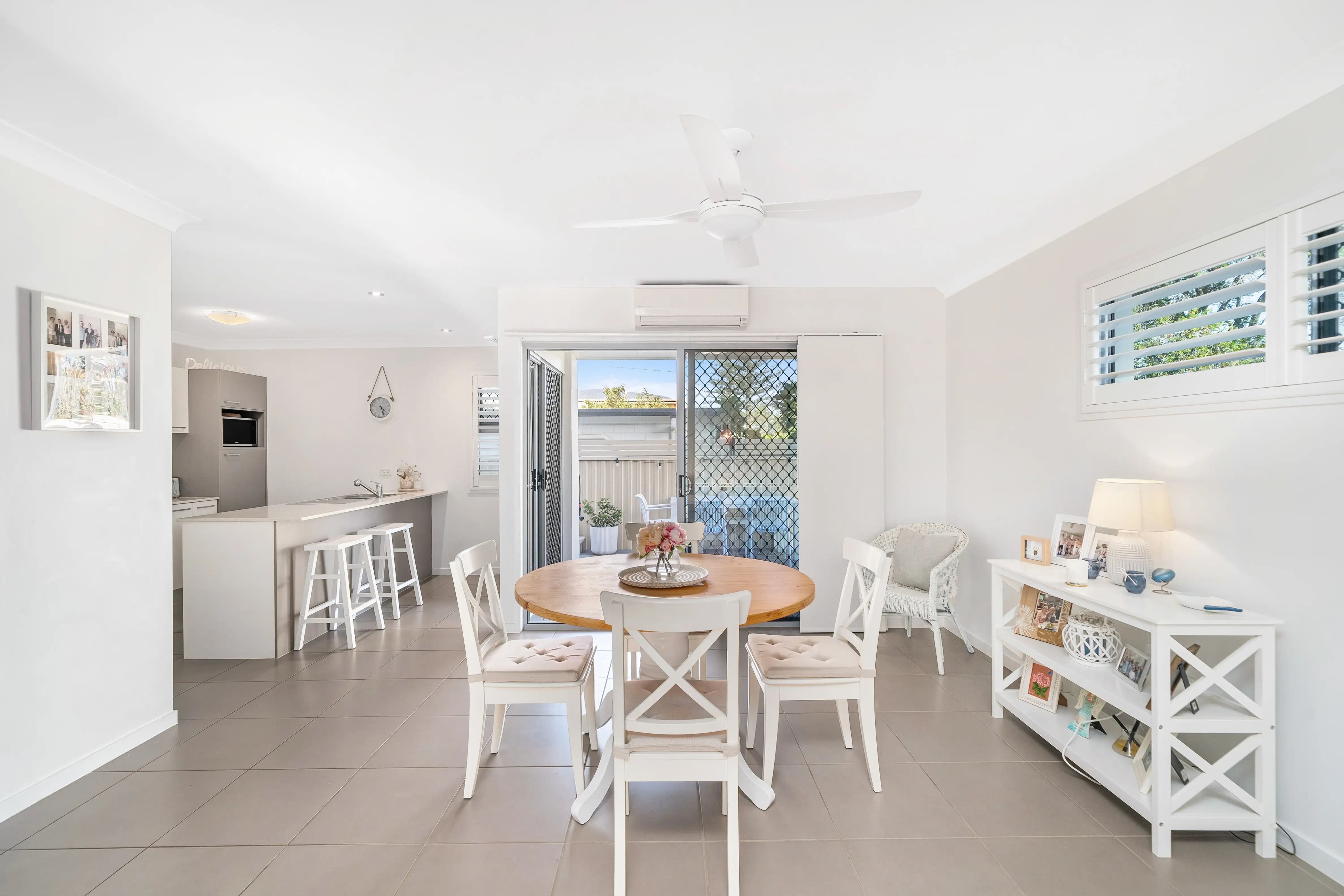 UNIT 1 8 GRIFFITH RD, Scarborough, Brisbane - Northern Region , 0 habitaciones, 0 baños, Townhouse
