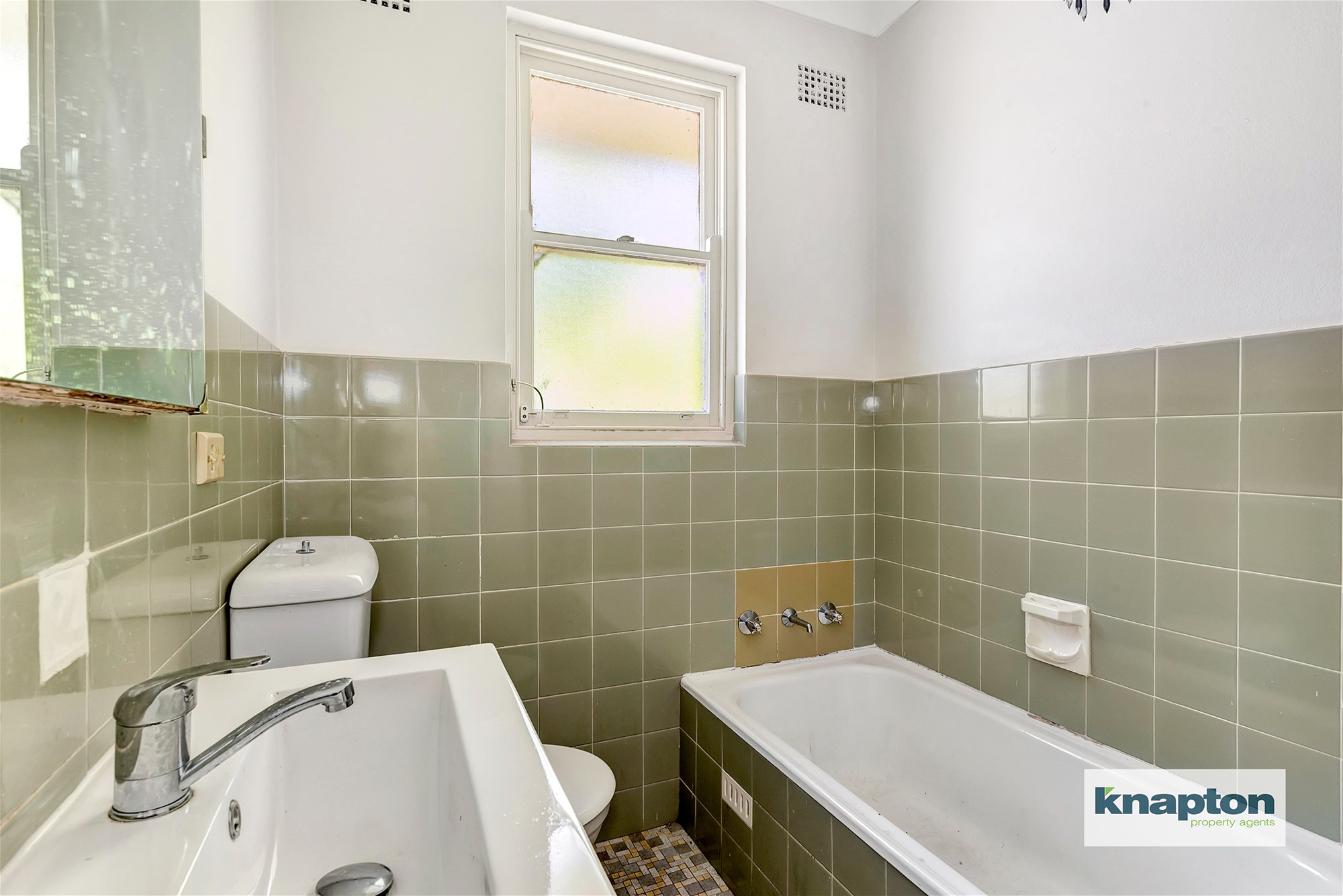 UNIT 8 23 BARREMMA RD, Lakemba, South Western Suburbs, 0房, 0浴, Unit
