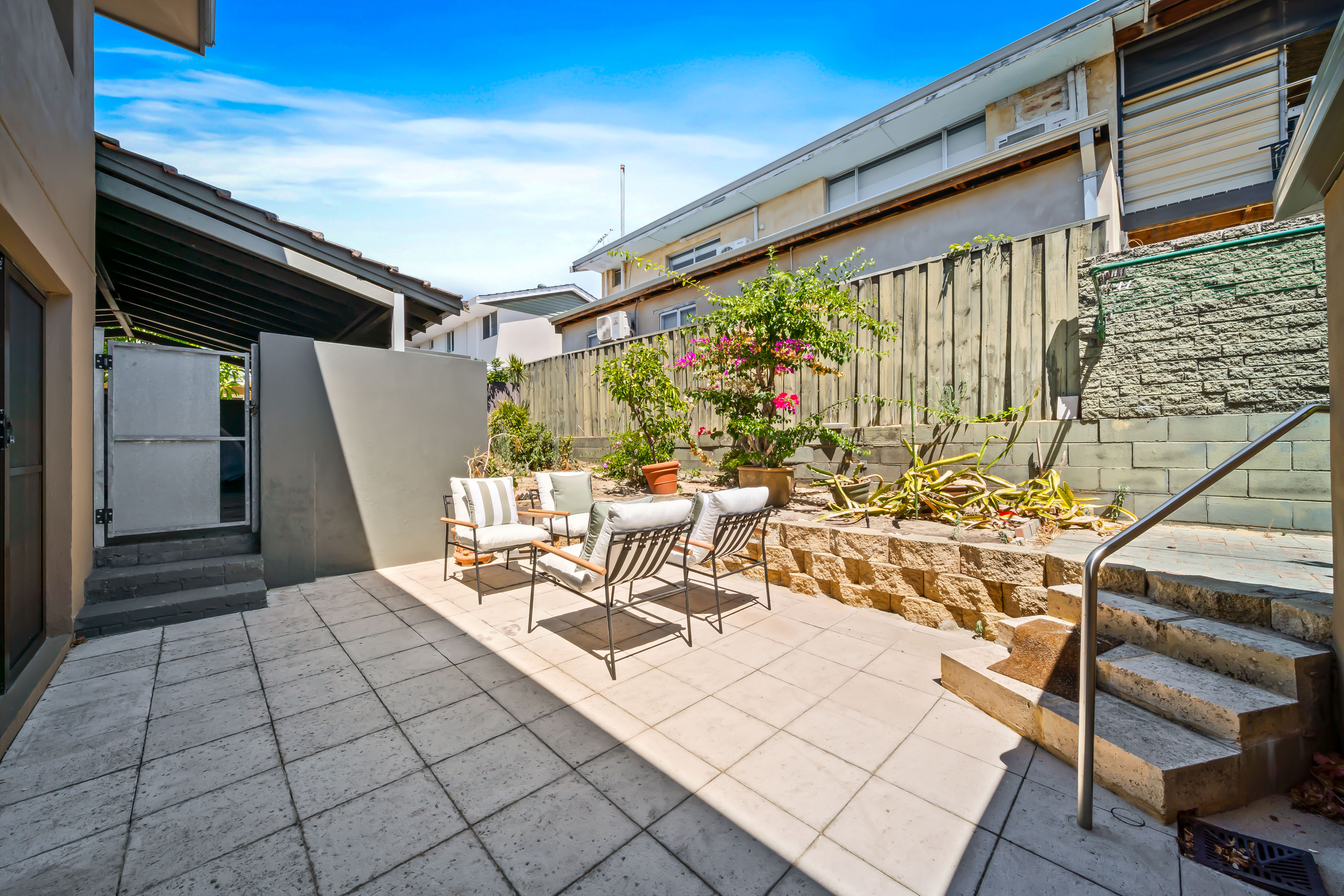 UNIT 2 188 LABOUCHERE RD, Como, Perth CBD, 0 कमरे, 0 बाथरूम, Townhouse