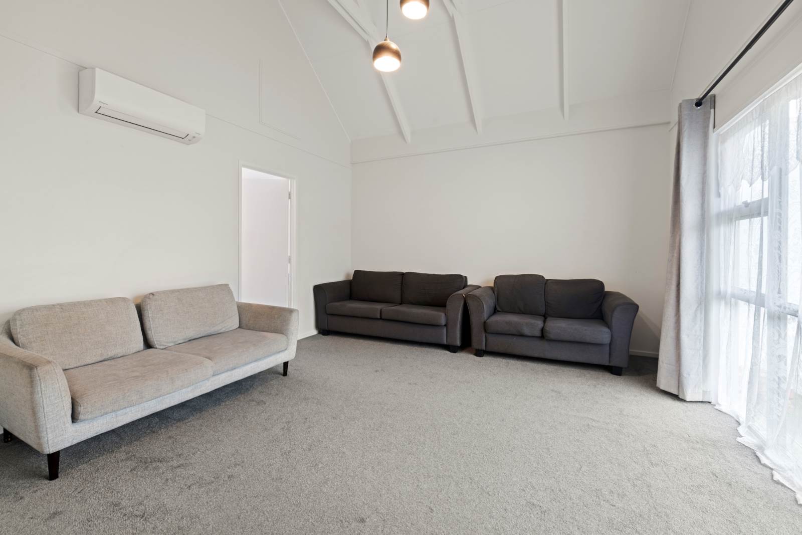 2/21 Takanini Road, Takanini, Papakura, 2 Kuwarto, 1 Banyo, House