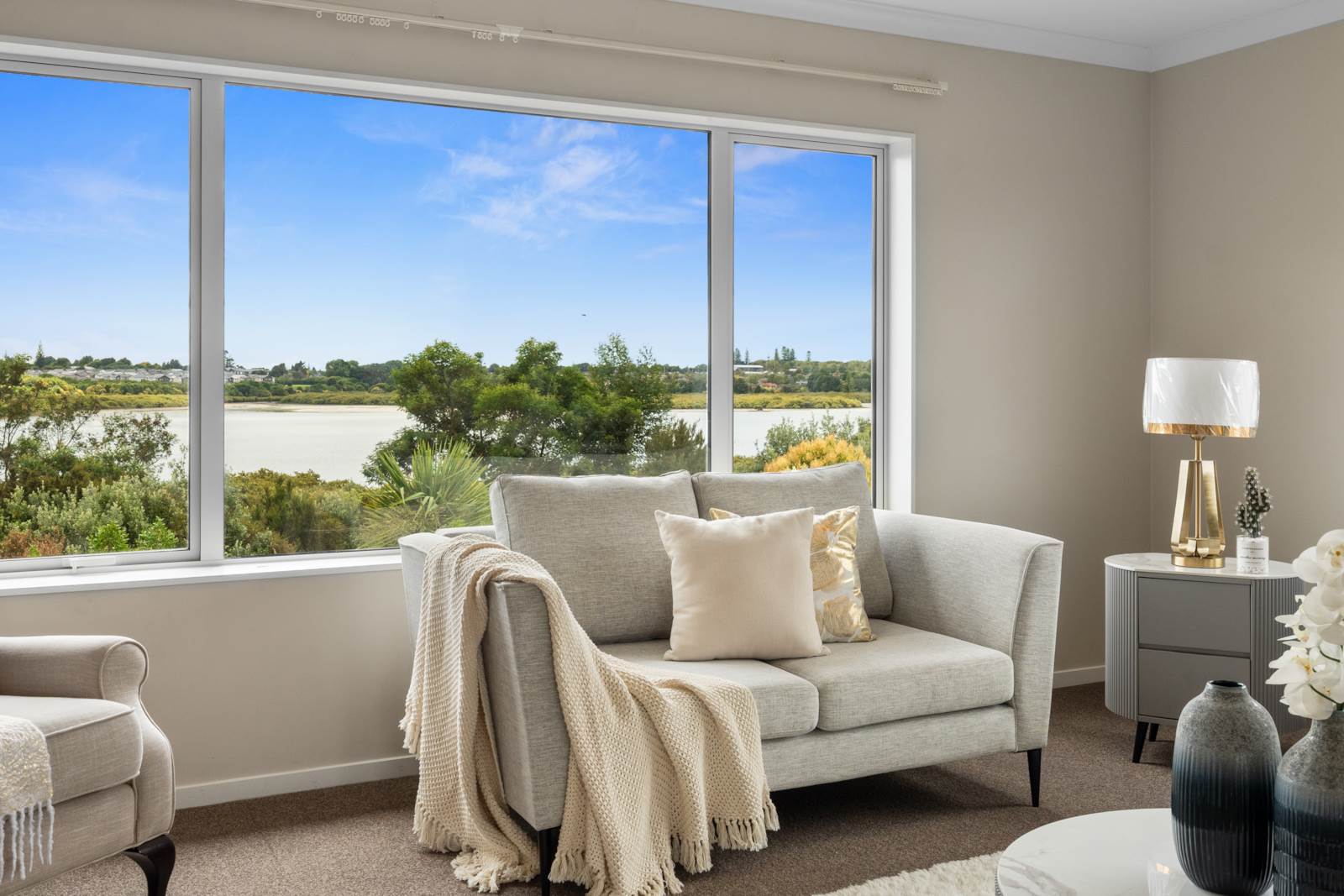 5 Iwinuku Crescent, Wattle Downs, Manukau City, 6房, 0浴, House
