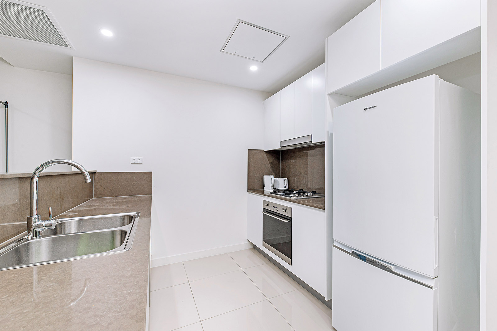 299-301 OLD NORTHERN RD, Castle Hill, The Hills, 0 Kuwarto, 0 Banyo, Unit