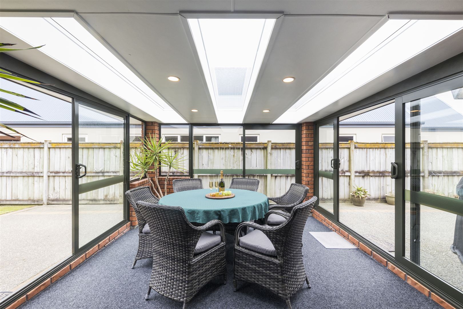 21 Sycamore Crescent, Fitzherbert, Palmerston North City, 4部屋, 0バスルーム