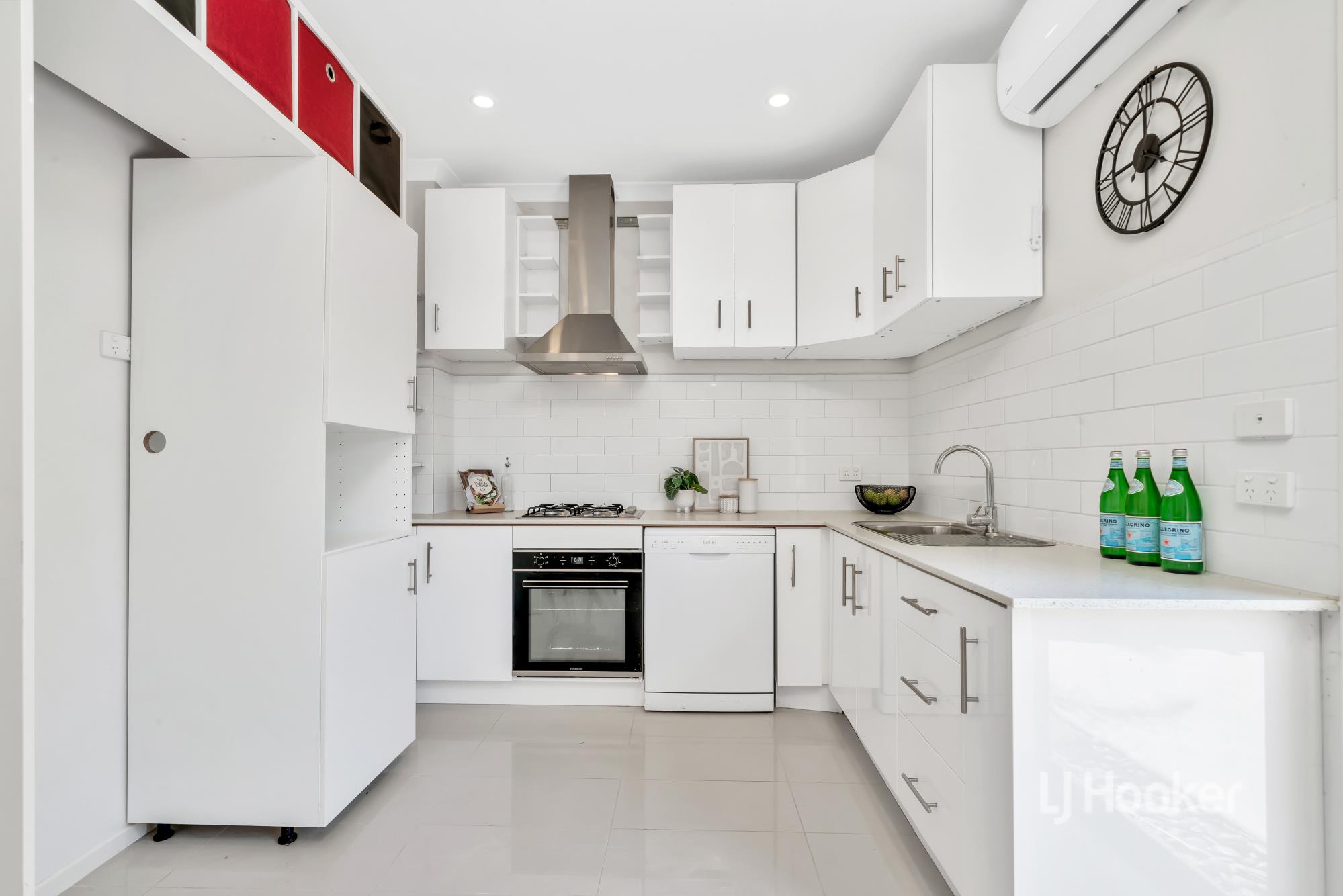 79 HEMSLEY PROM, Point Cook, South West Melbourne, 0房, 0浴, Townhouse