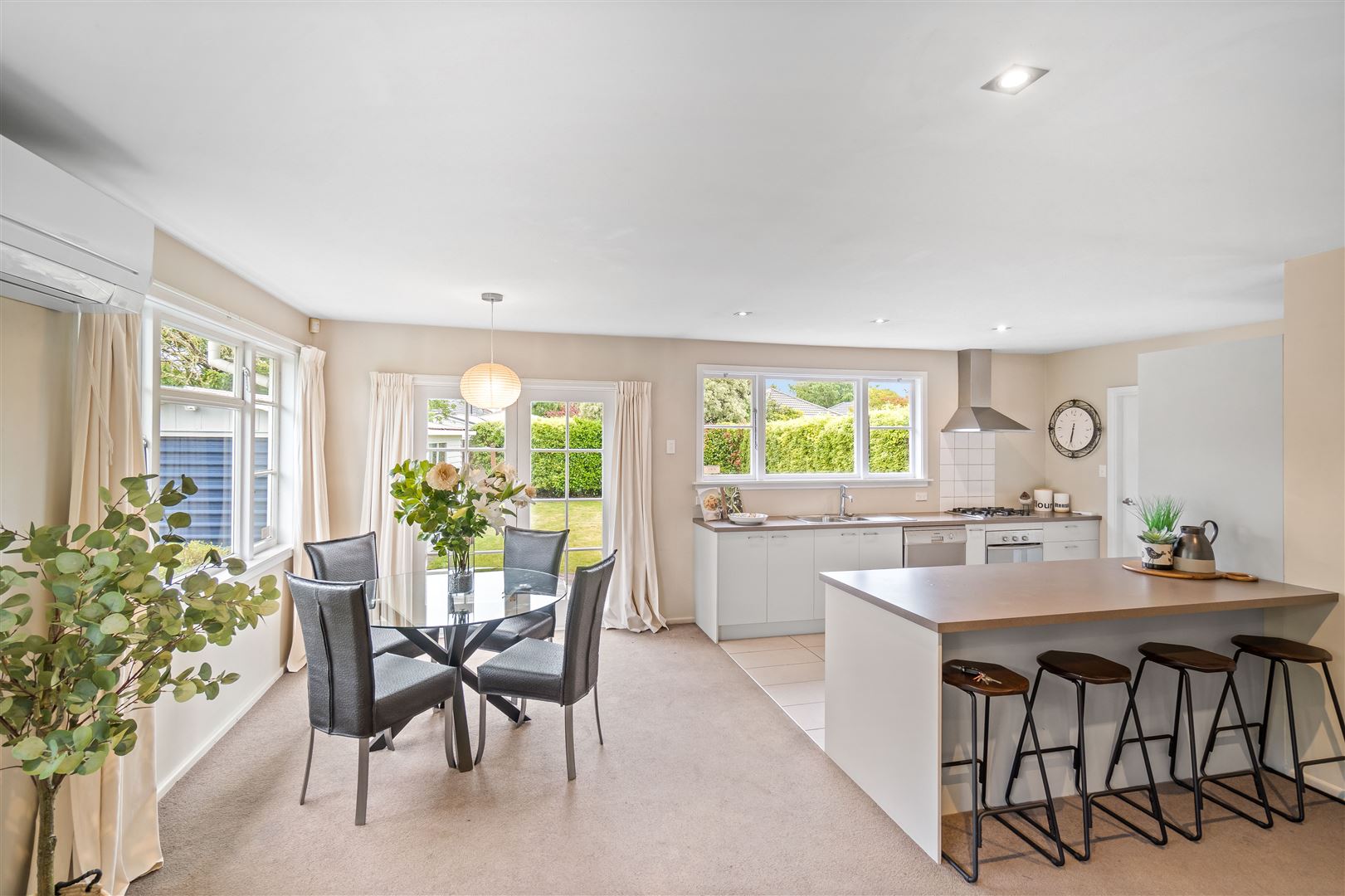 51 Gregan Crescent, Burnside, Christchurch City, 3 Kuwarto, 1 Banyo