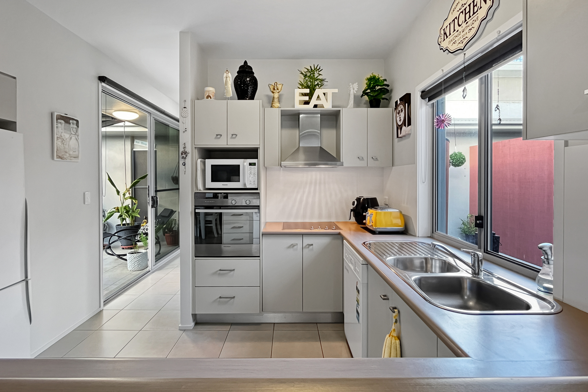 KAWANA ISLAND POINT VILLAS UNIT 104 239 KAWANA WAY, Parrearra, Sunshine Coast, 0房, 0浴, House