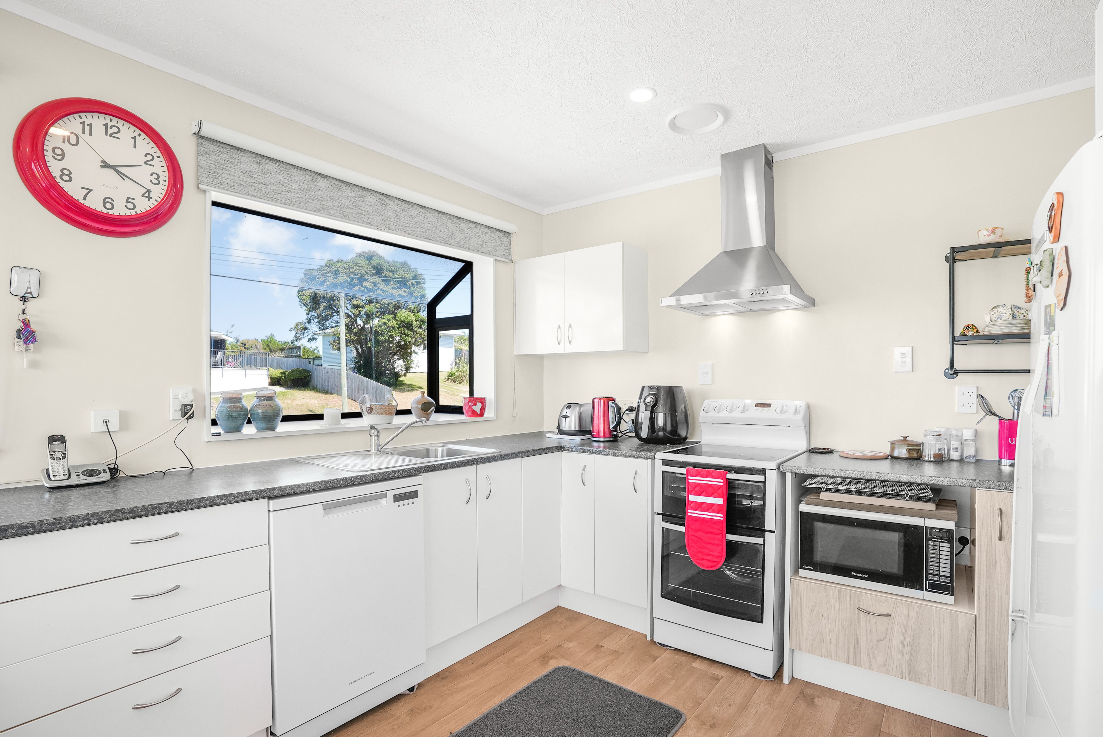 74 Pikarere Street, Titahi Bay, Porirua, 3房, 1浴, House