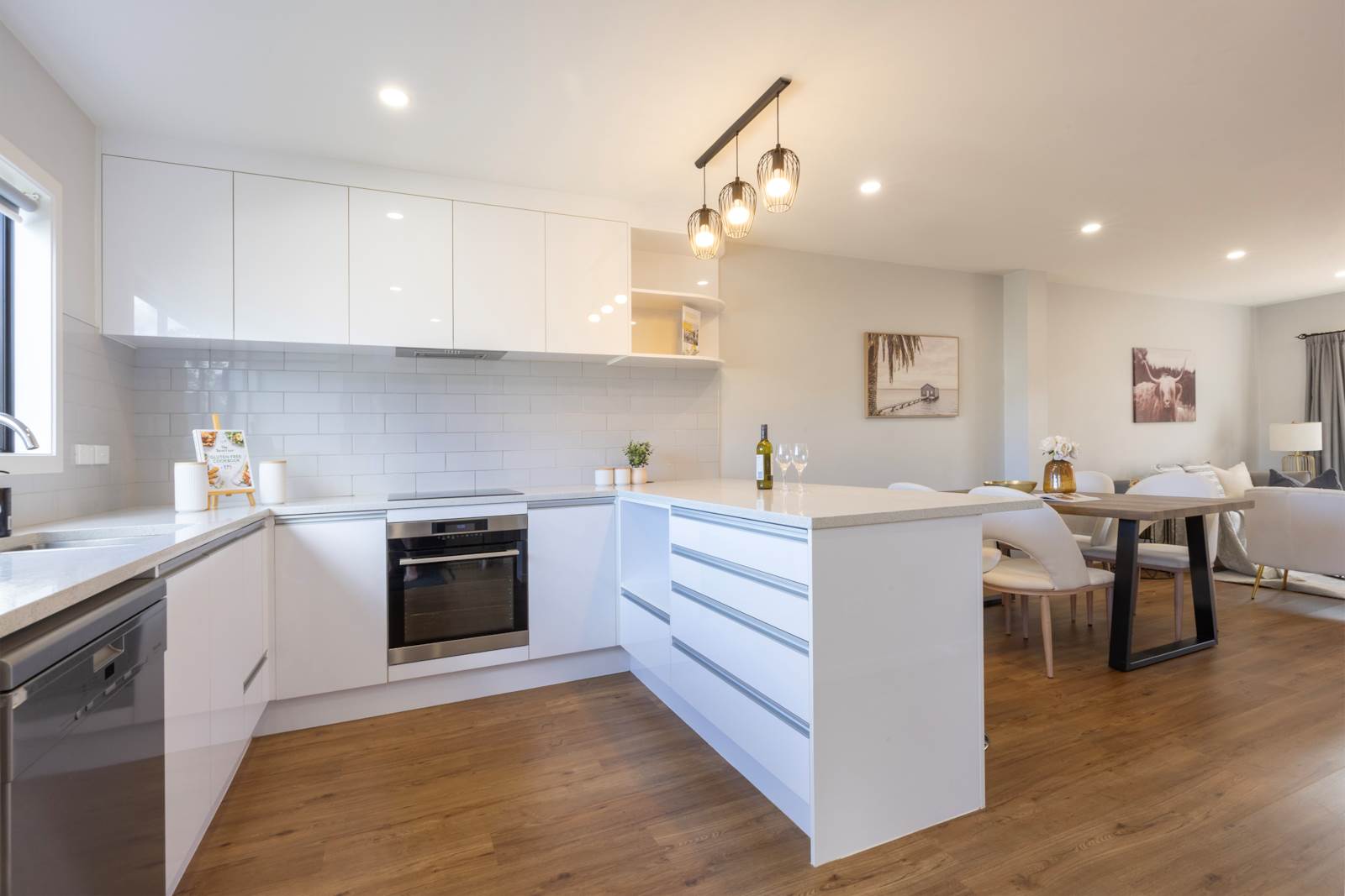 11b Kaweka Street, New Lynn, Waitakere City, 3 Bedrooms, 1 Bathrooms, Townhouse