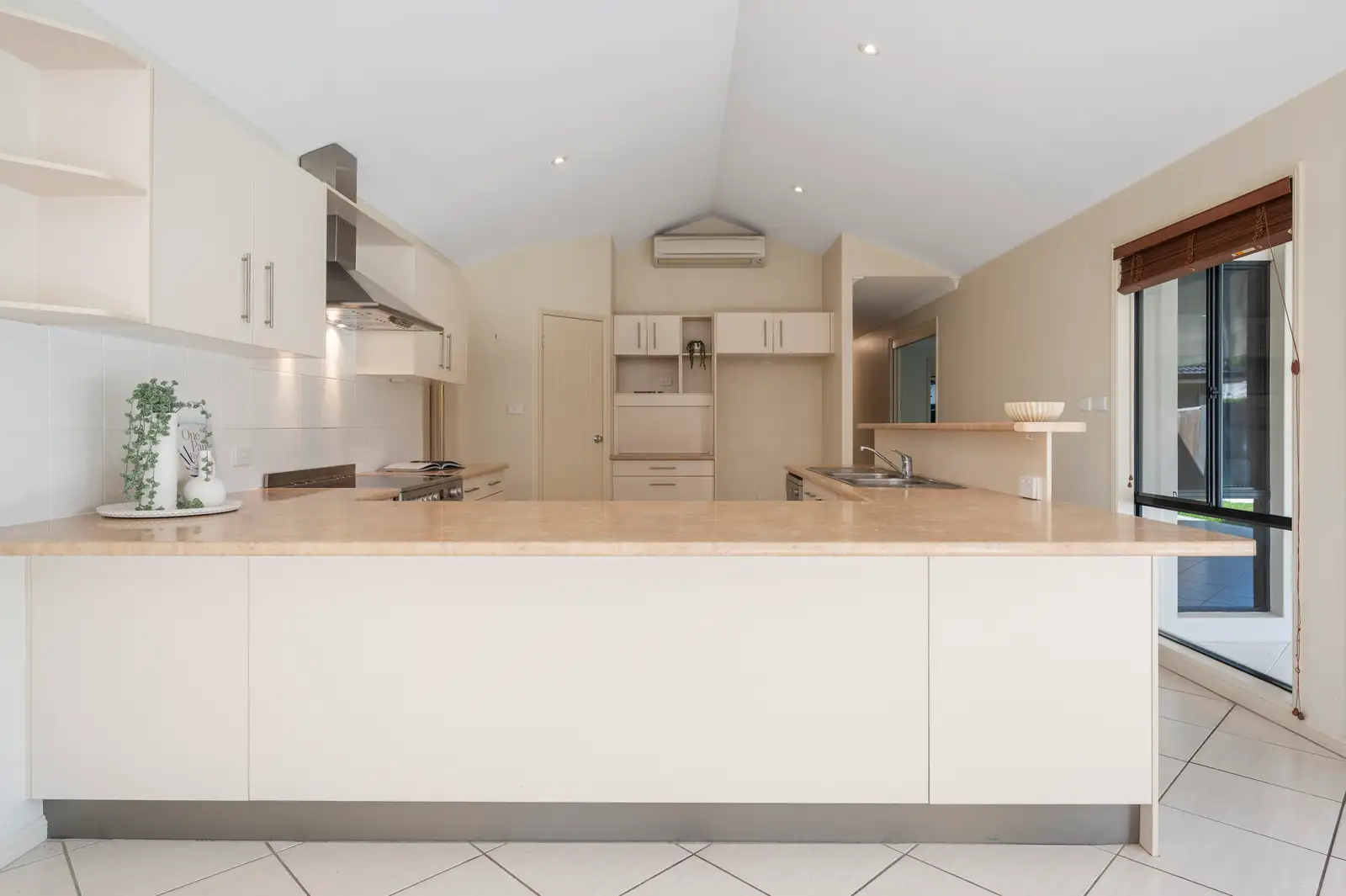 3 COACHWOOD CT, Coffs Harbour, North Coast, 0房, 0浴, House