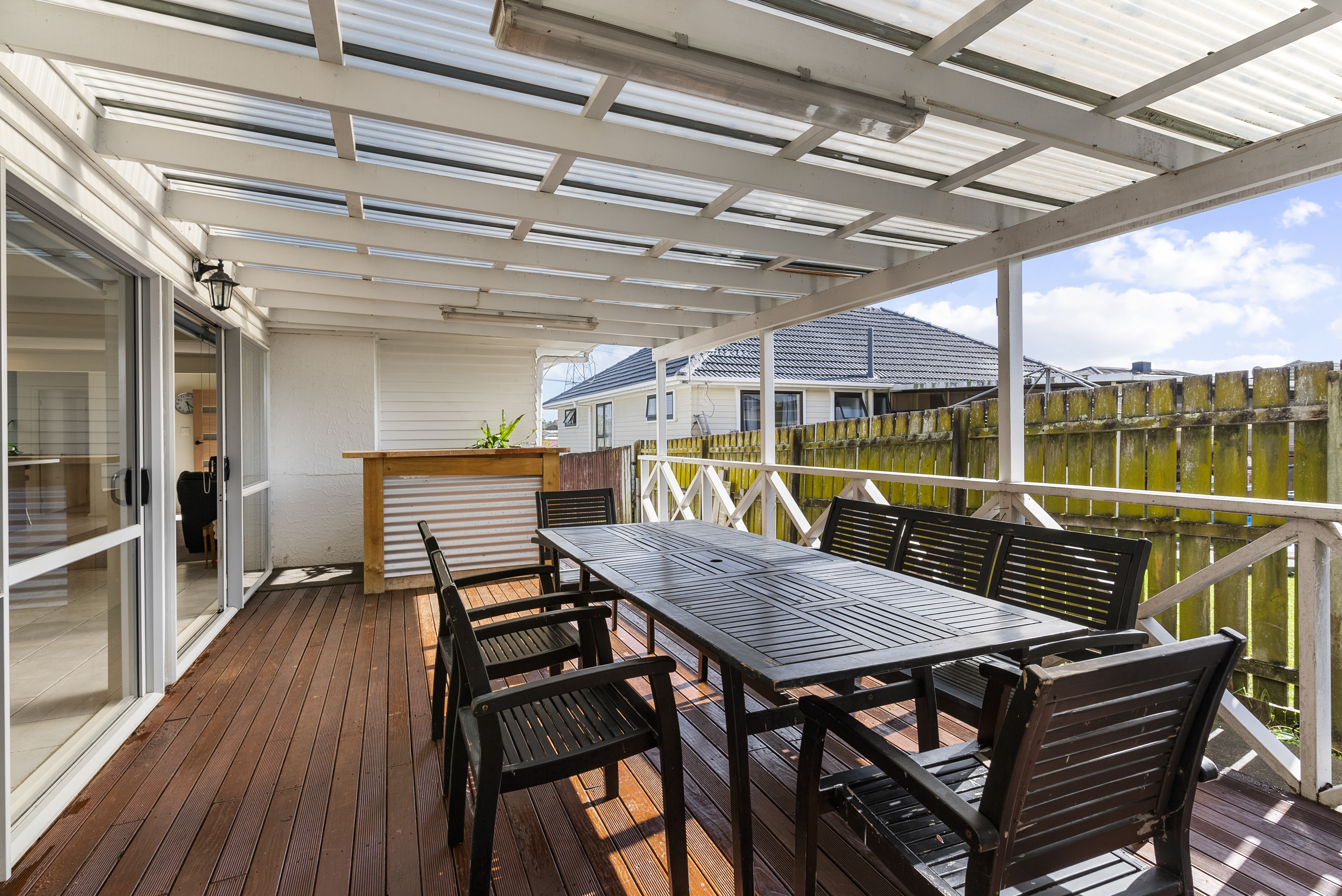 15 Fisher Crescent, Otara, Manukau City, 5 Bedrooms, 3 Bathrooms, House