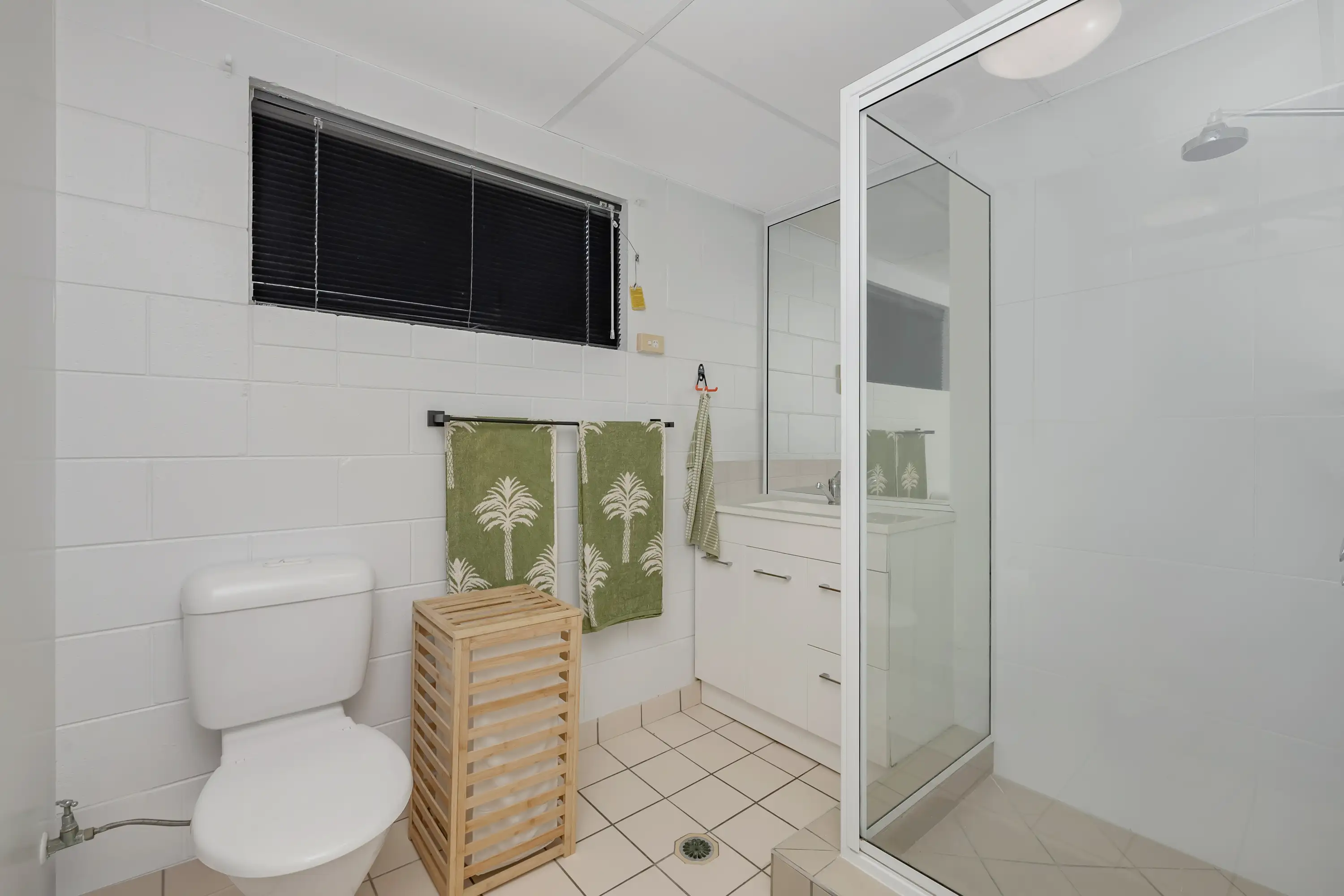 UNIT 1 36-38 HENRY ST, West End, Townsville, 0 rūma, 0 rūma horoi, Unit