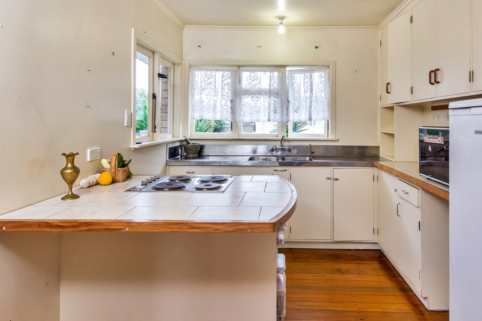 16 Edinburgh Street, Tuakau, Franklin, 3 Bedrooms, 1 Bathrooms