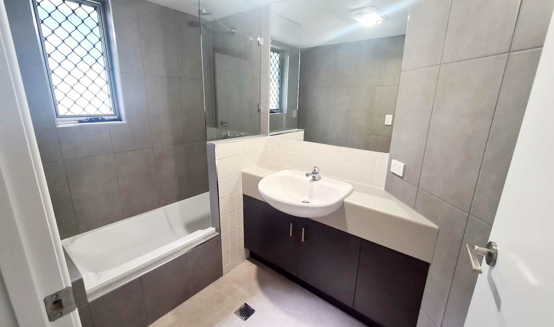 UNIT 7 12 EDWARD ST, Caboolture, Moreton Bay Region, 0房, 0浴, Unit