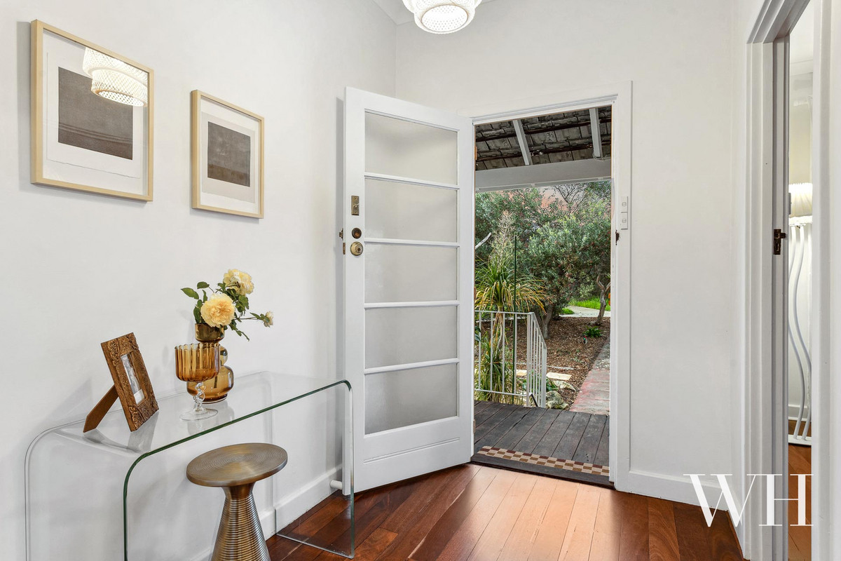 17 MINILYA AV, White Gum Valley, South West Perth, 0 rūma, 0 rūma horoi, House