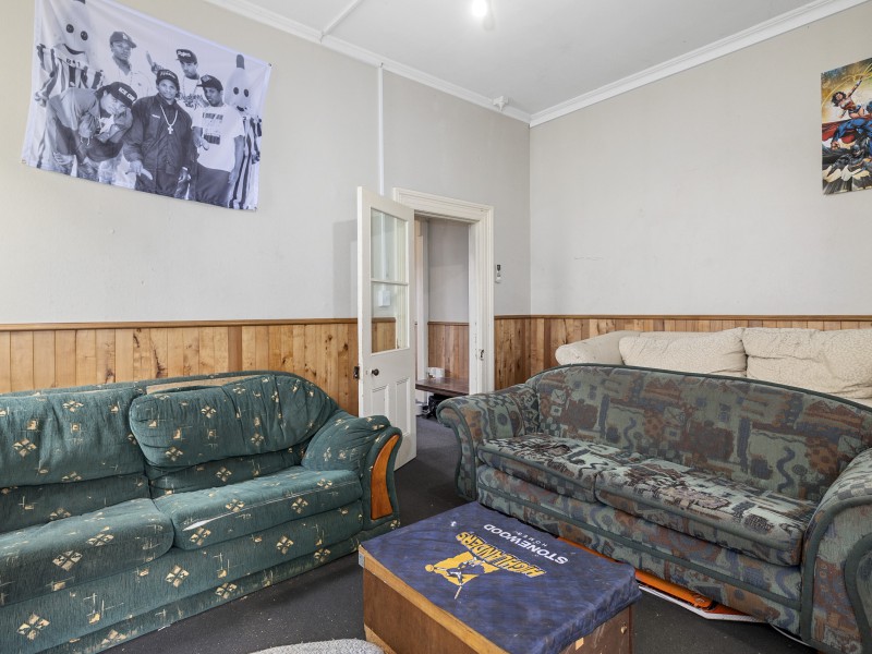 44 Heriot Row, Dunedin Central, Dunedin City, 6 Bedrooms, 1 Bathrooms