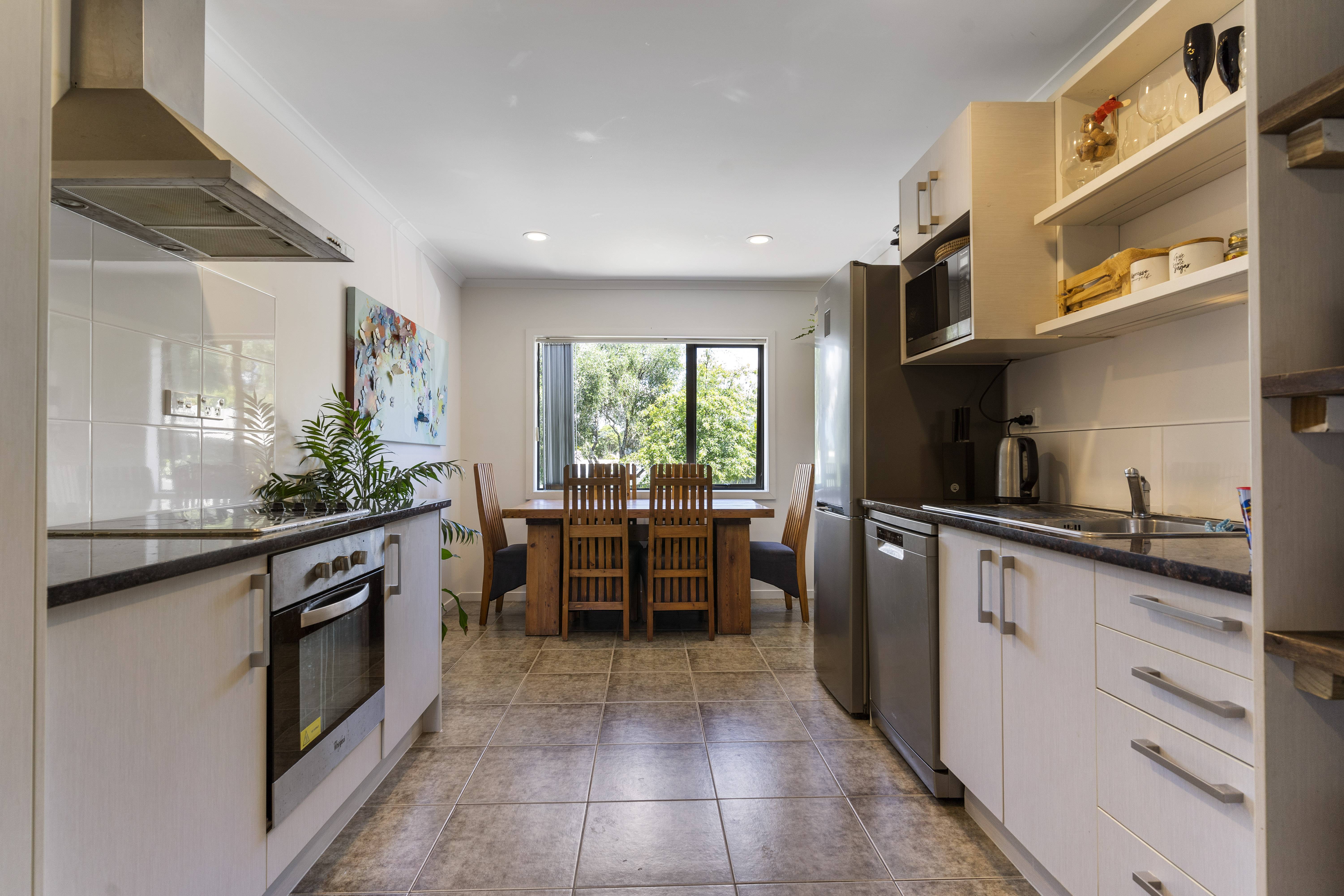 8/2 Swan Hill Drive, Glen Eden, Waitakere City, 3 ਕਮਰੇ, 1 ਬਾਥਰੂਮ, Townhouse