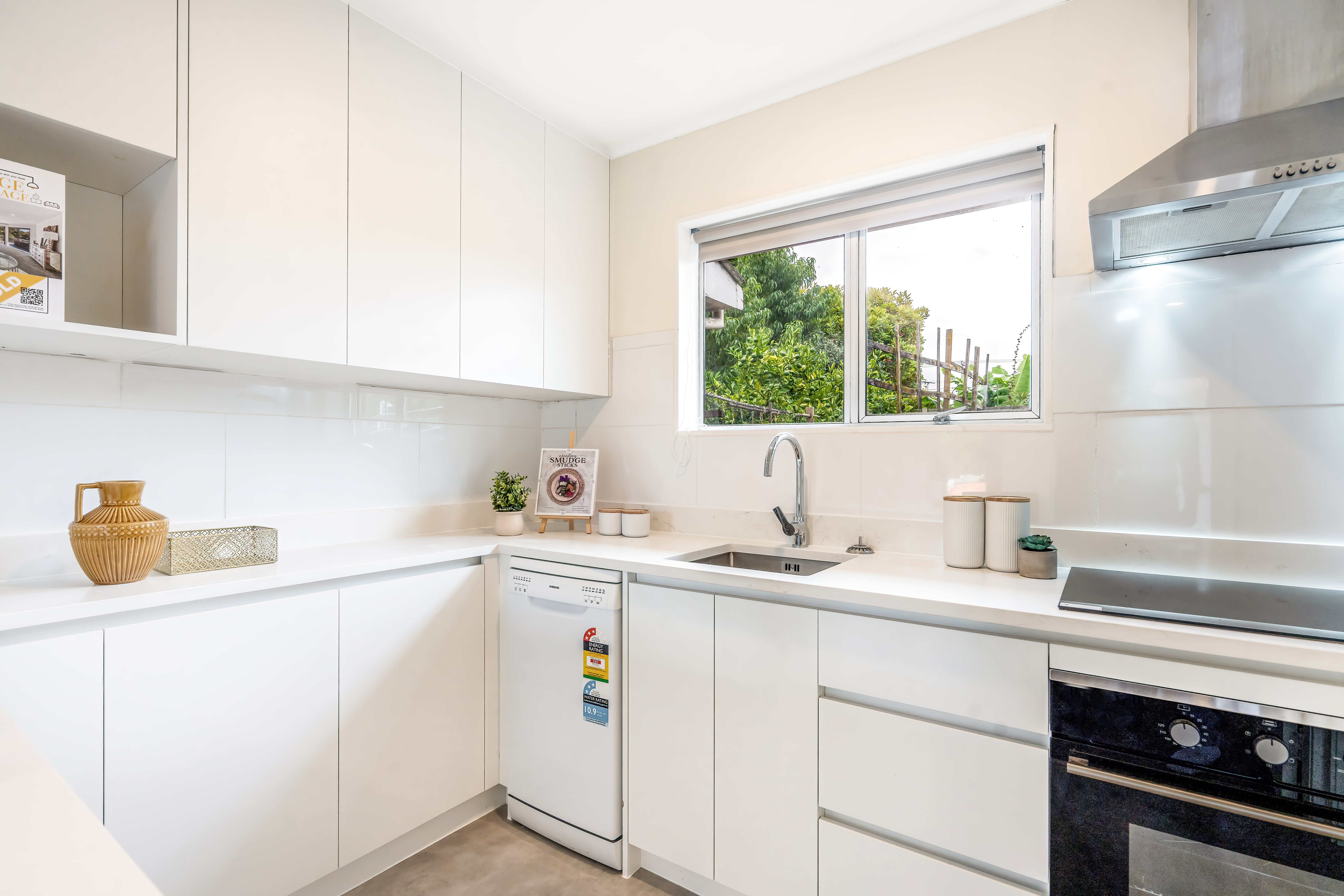3/729 Te Atatu Road, Te Atatu Peninsula, Waitakere City, 2 Kuwarto, 1 Banyo, Unit