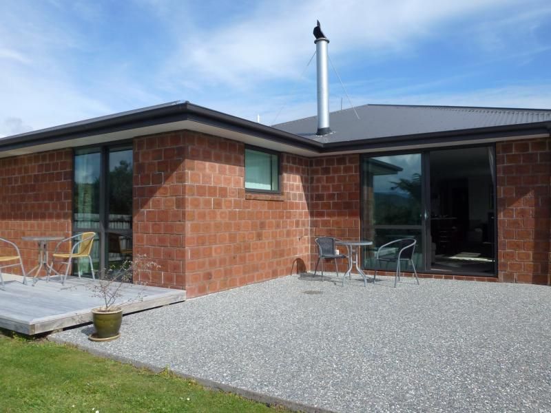 38 Arnott Heights