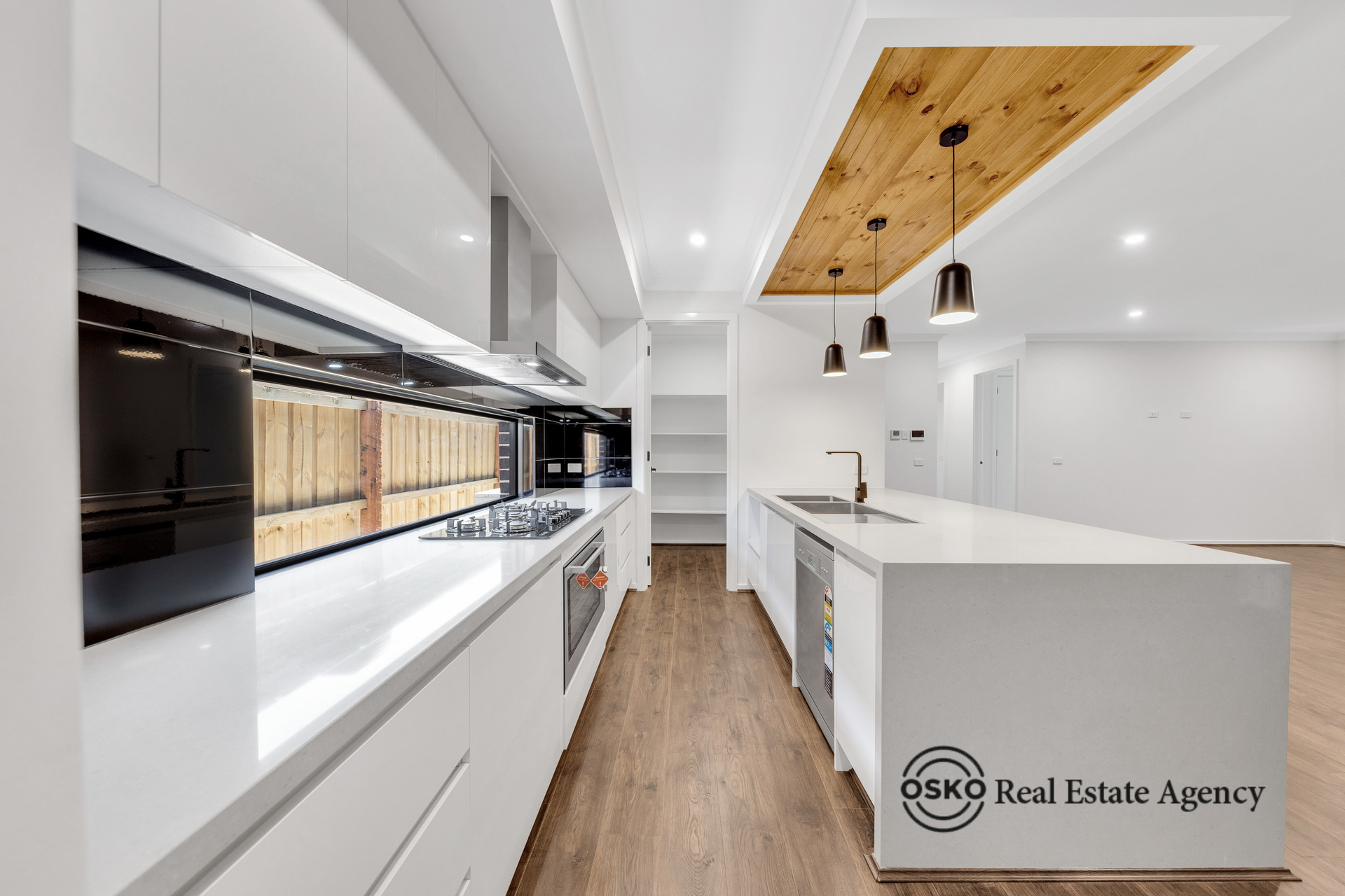 7 EMILIA CCT, Fraser Rise, Western Region, 0部屋, 0バスルーム, House