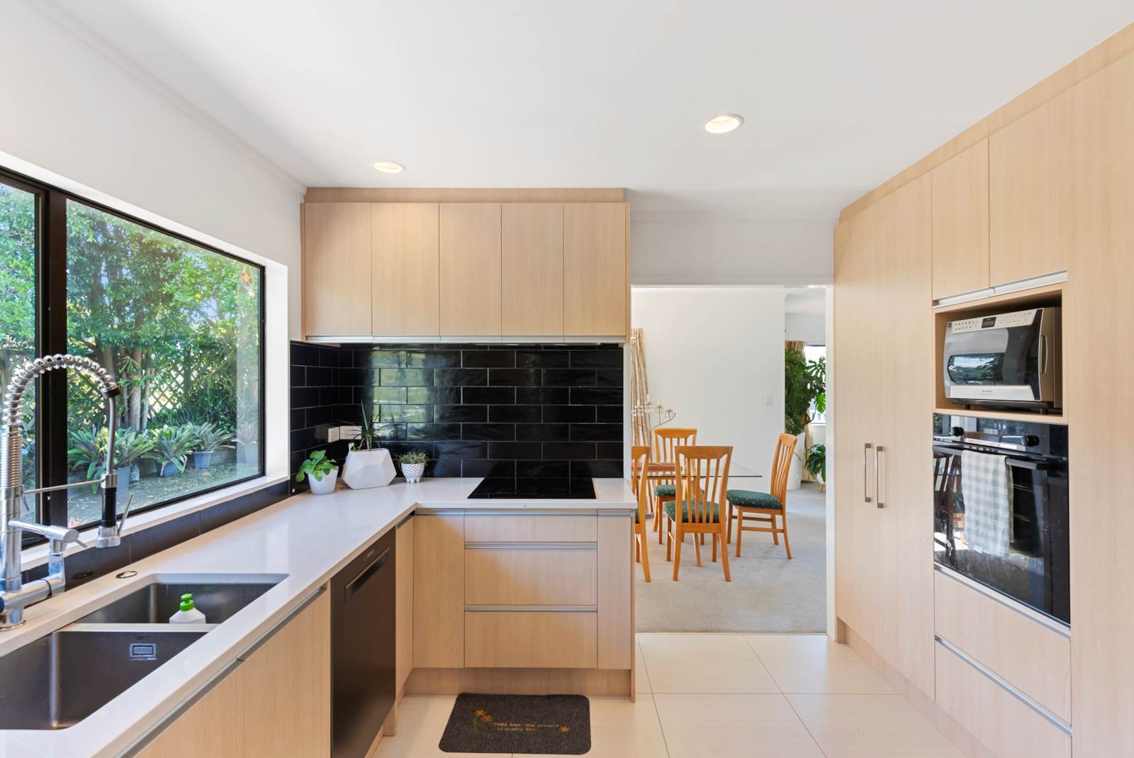 29 Pinewood Grove, Botany Downs, Manukau City, 3 ਕਮਰੇ, 2 ਬਾਥਰੂਮ, House