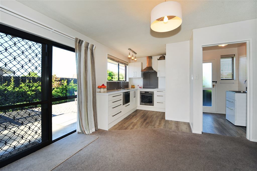 3/12 Nepal Place, Burnside, Christchurch City, 2 ਕਮਰੇ, 1 ਬਾਥਰੂਮ