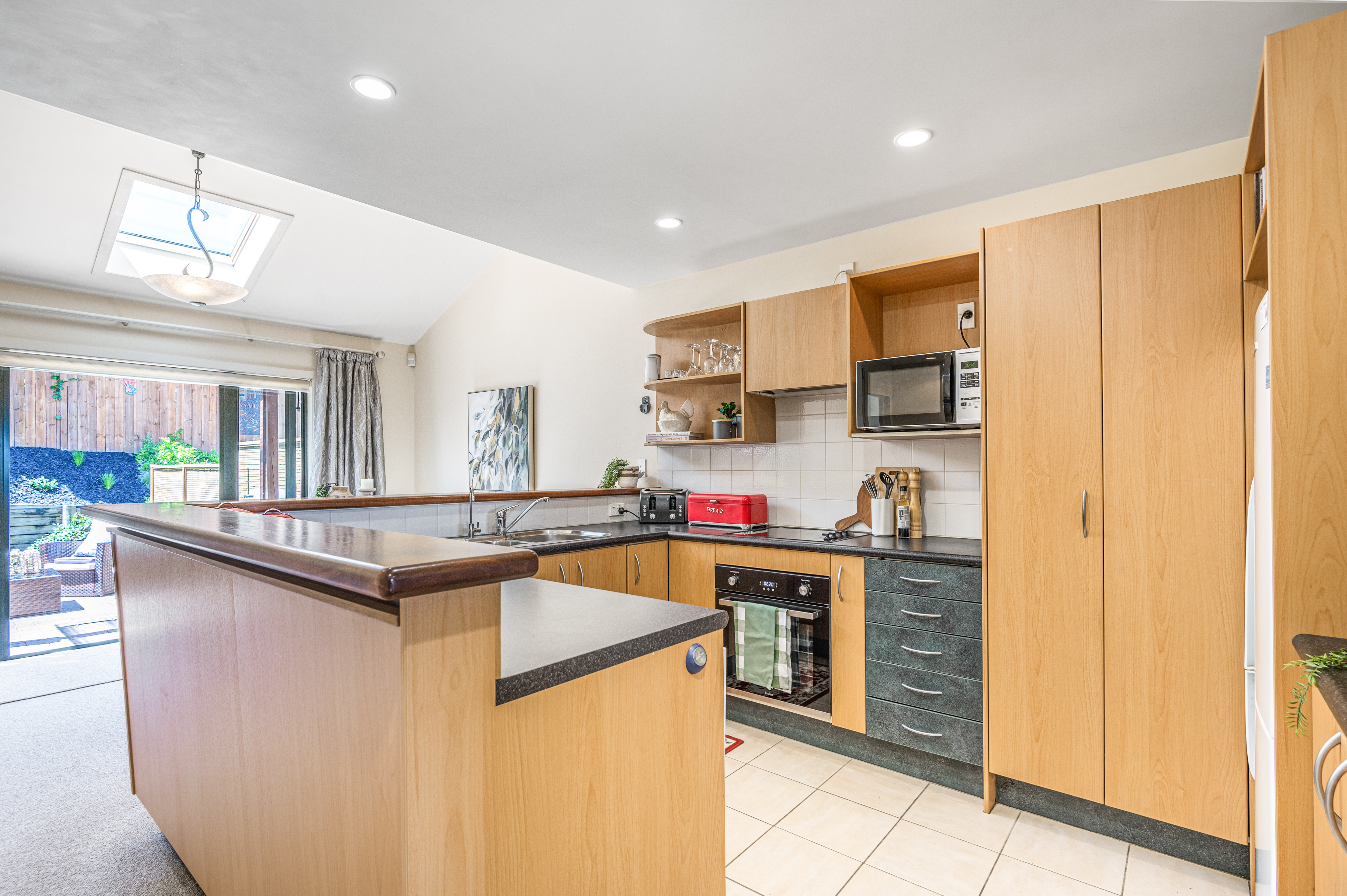 9/8 Tobago Place, Sunnynook, North Shore City, 3 ห้องนอน, 2 ห้องน้ำ, Townhouse