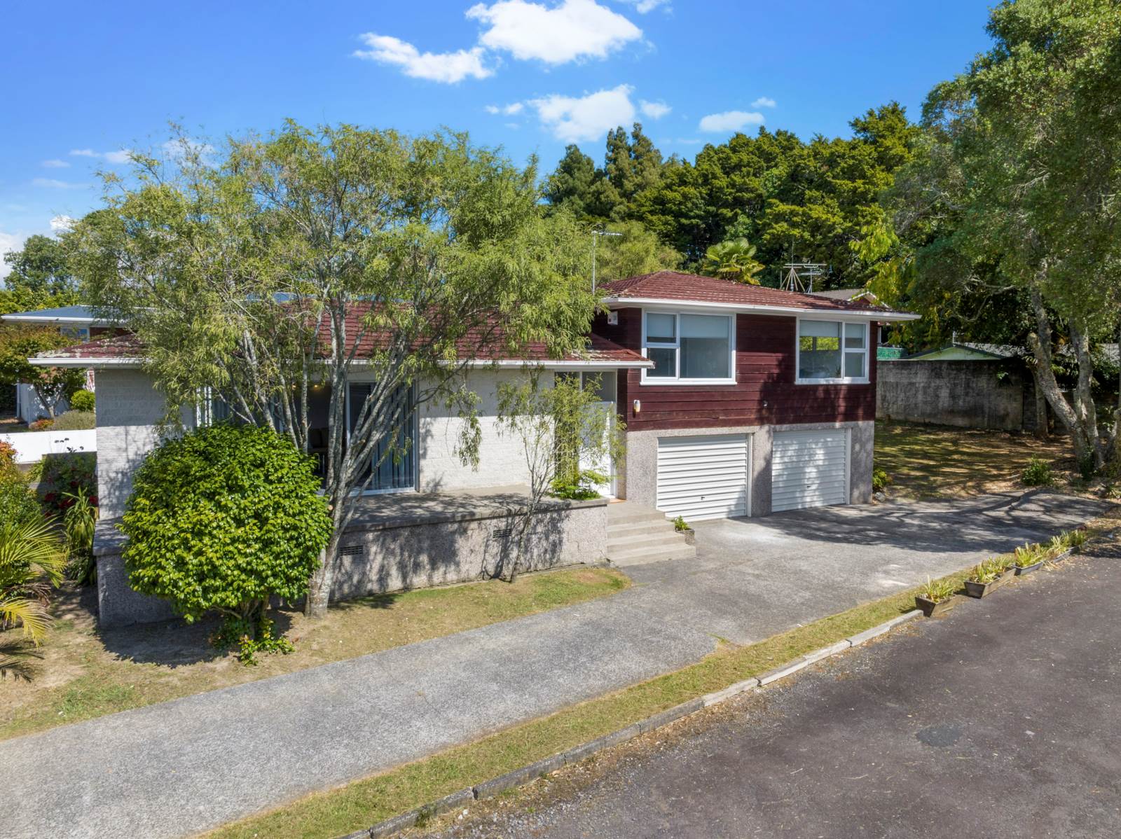 Residential  Single House Zone