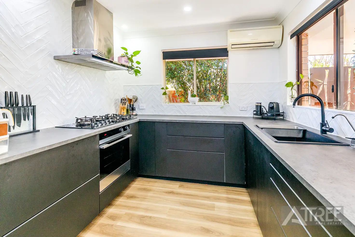 21 TOLLINGTON PARK RD, Kelmscott, South East Perth, 0 Kuwarto, 0 Banyo, House