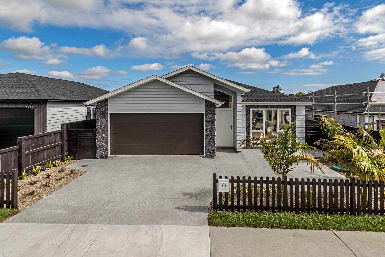 37 Tipu Crescent, Wainui