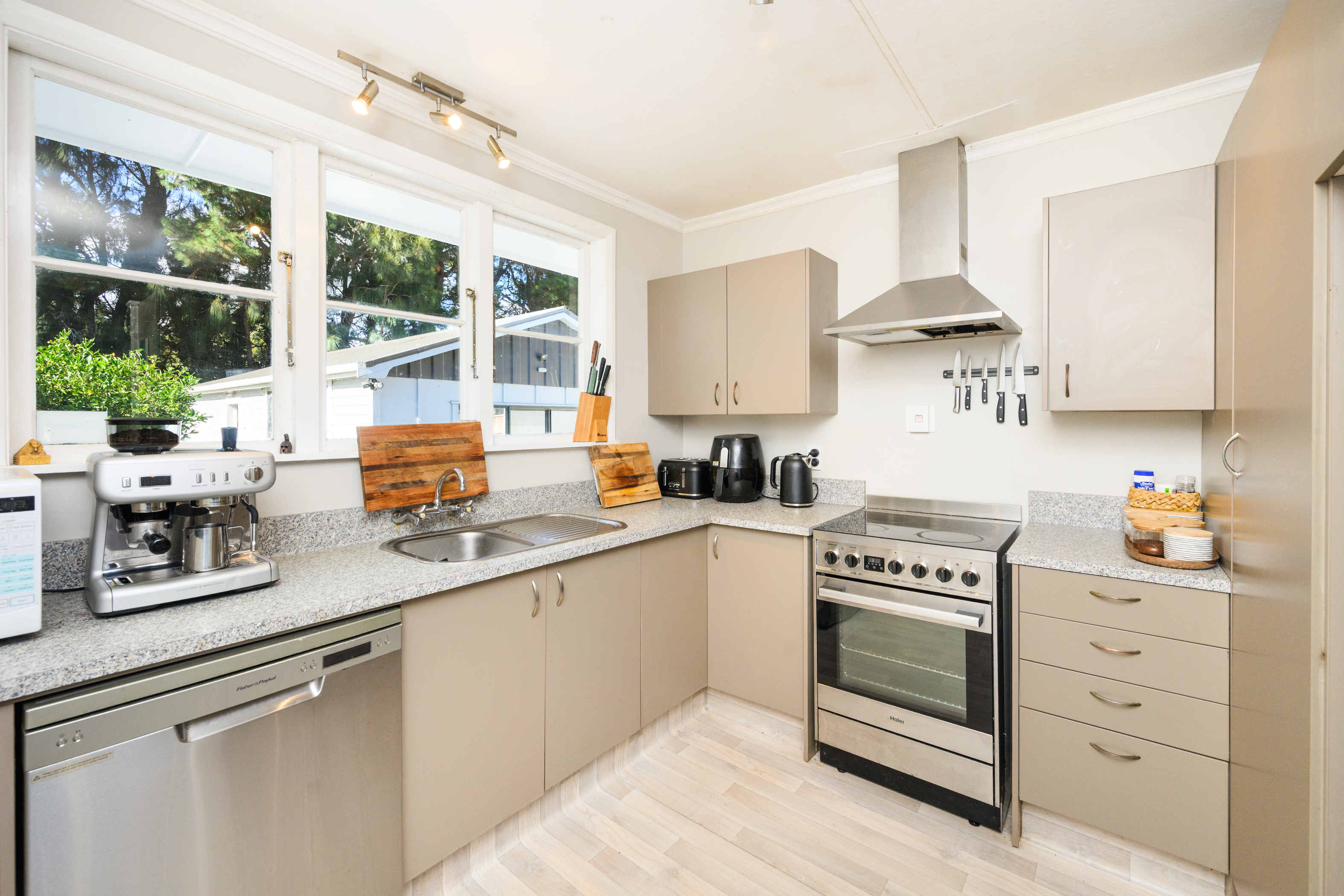 49 Honore Drive, Linton, Palmerston North City, 3 Bedrooms, 1 Bathrooms, House