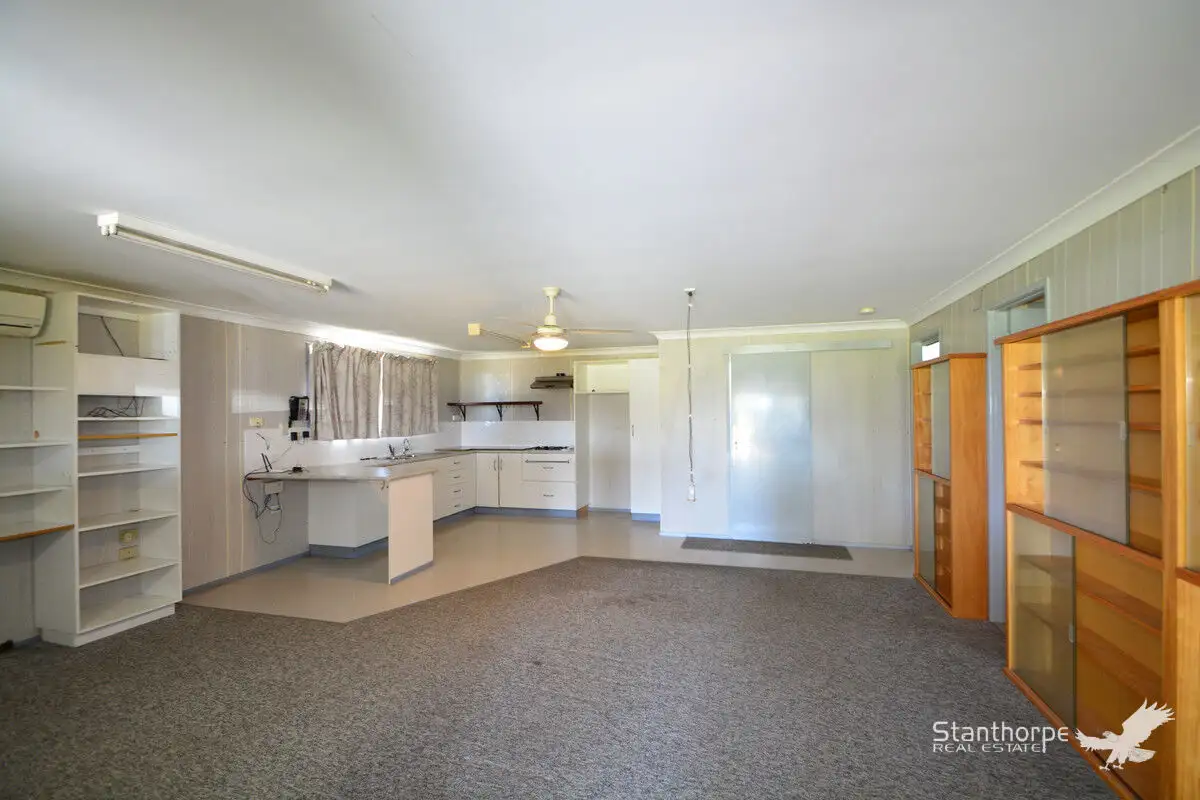 37 BARAWELL ST, Wallangarra, Darling Downs, 0 ห้องนอน, 0 ห้องน้ำ, House