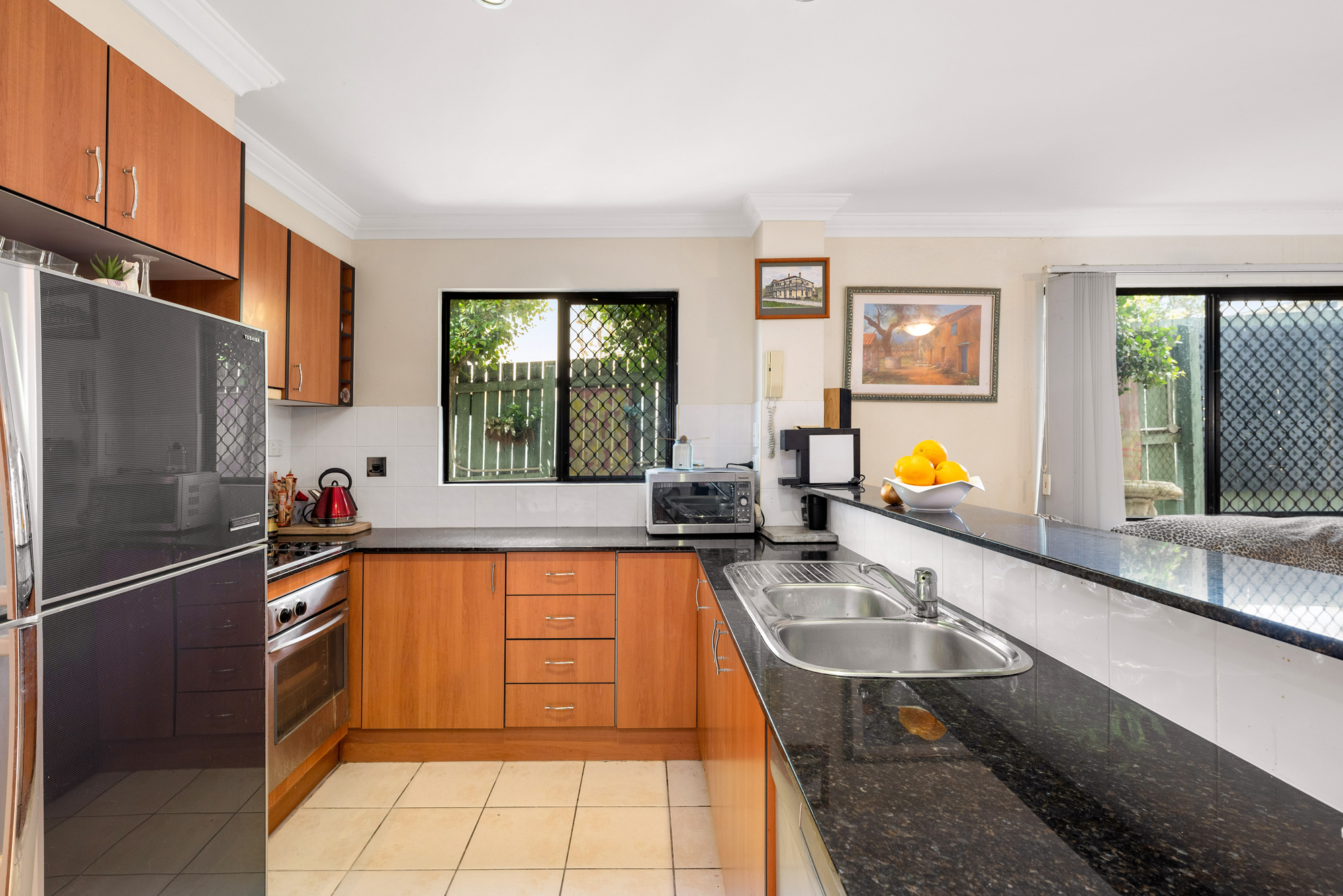 UNIT 2 108 RICHMOND RD, Morningside, Brisbane - Eastern Region, 0 chambres, 0 salles de bain, Townhouse