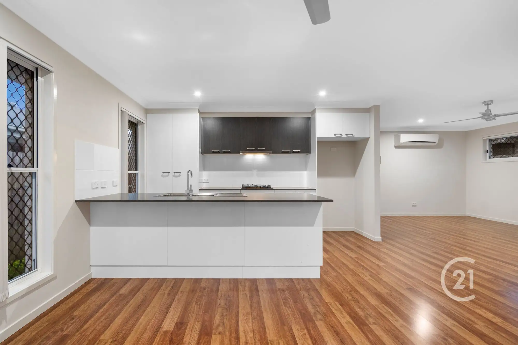107 SUMMERVIEW AV, YARRABILBA QLD 4207, 0房, 0浴, House