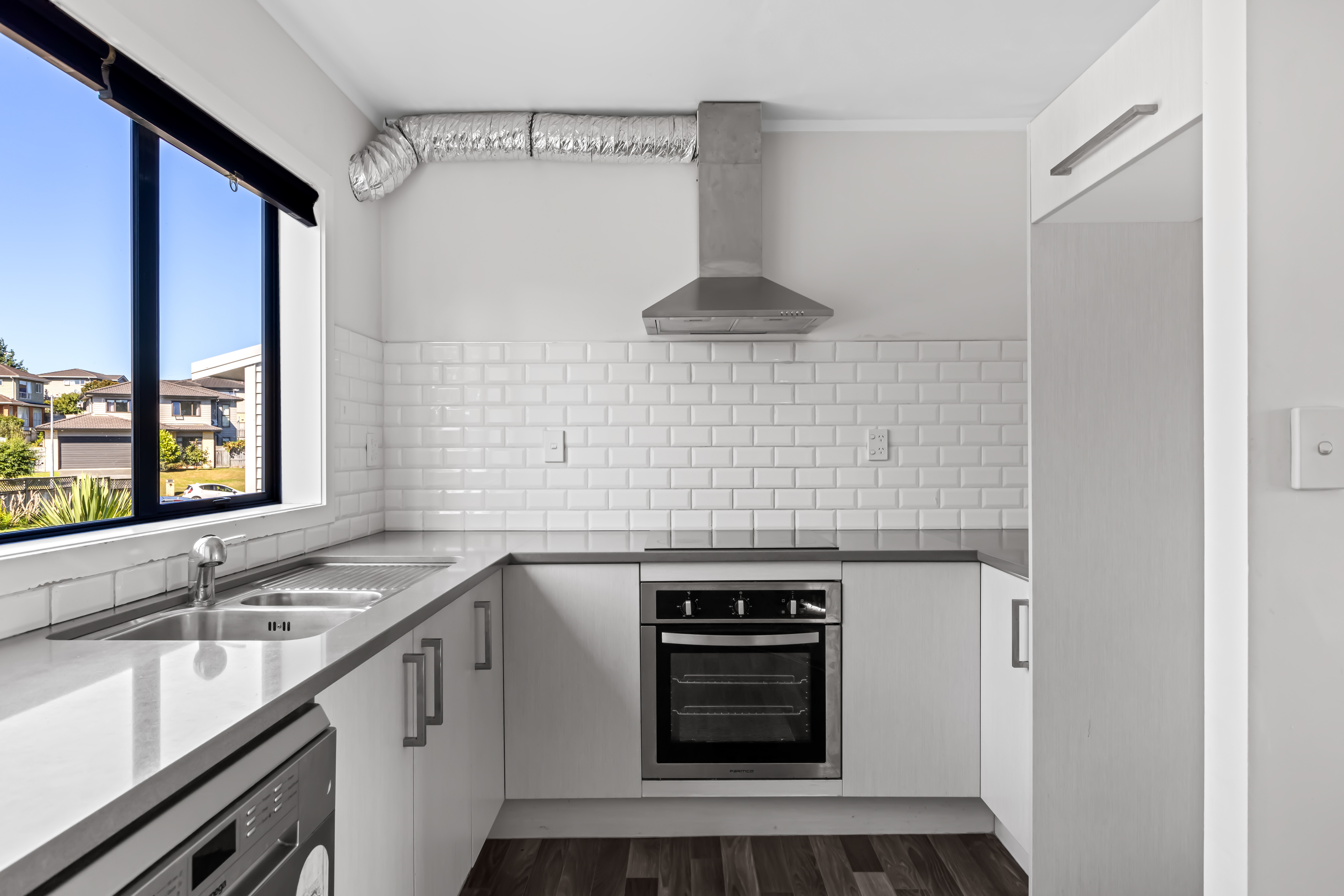 2/5 John Jennings Drive, Oteha, North Shore City, 3房, 1浴, Townhouse