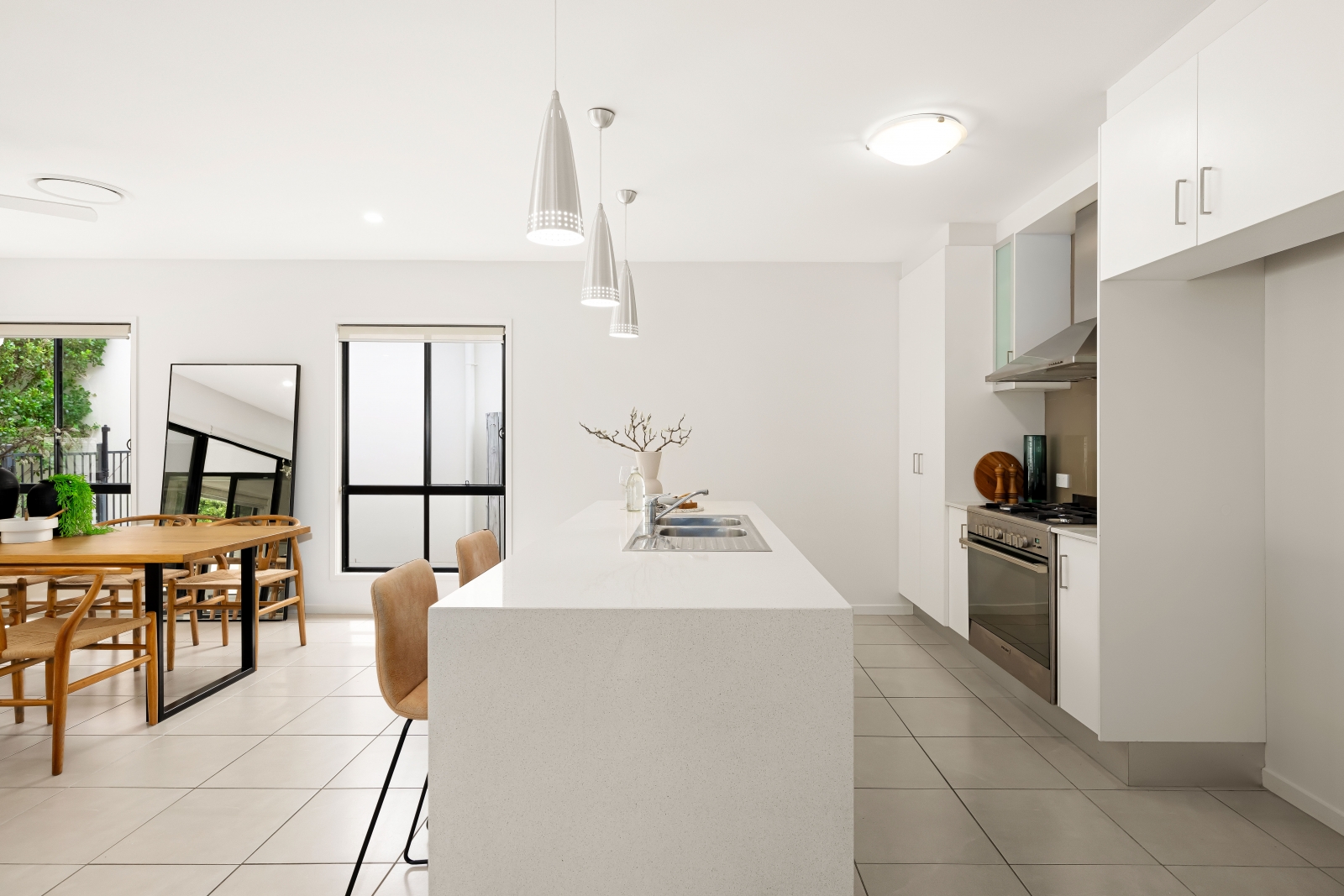 8 MORNINGTON CR, Peregian Springs, Sunshine Coast, 0房, 0浴, House