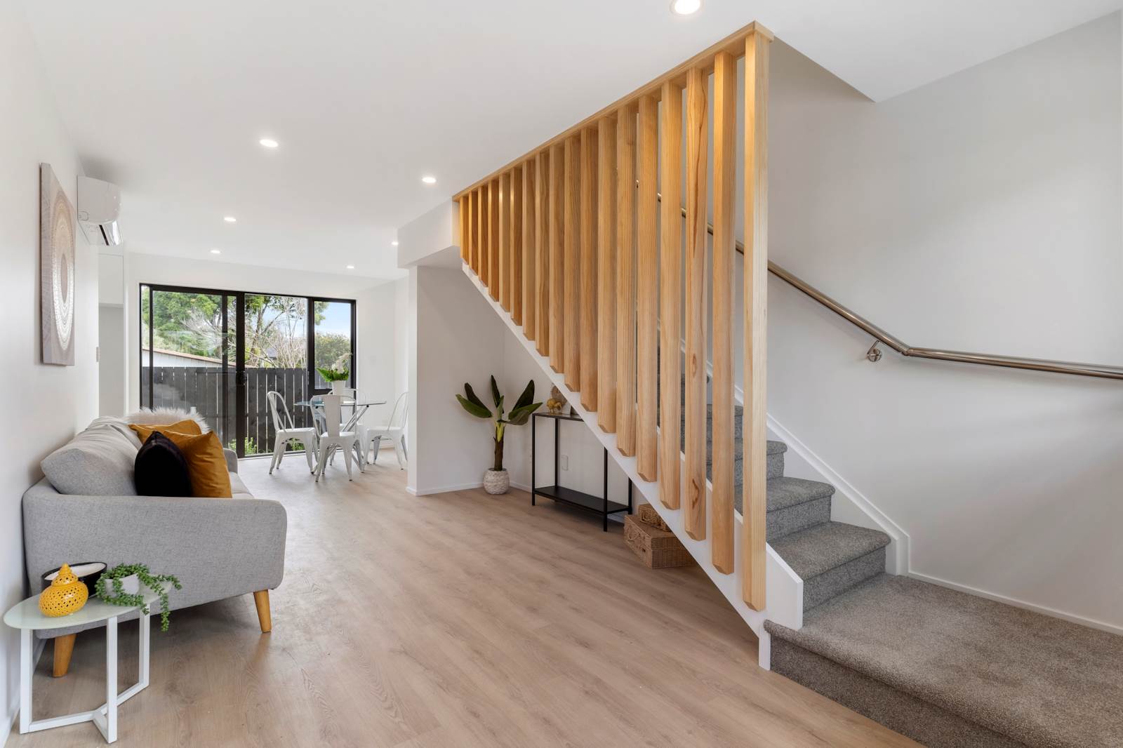 15d Pipitea Place, Massey, Waitakere City, 3 Bedrooms, 2 Bathrooms, Townhouse