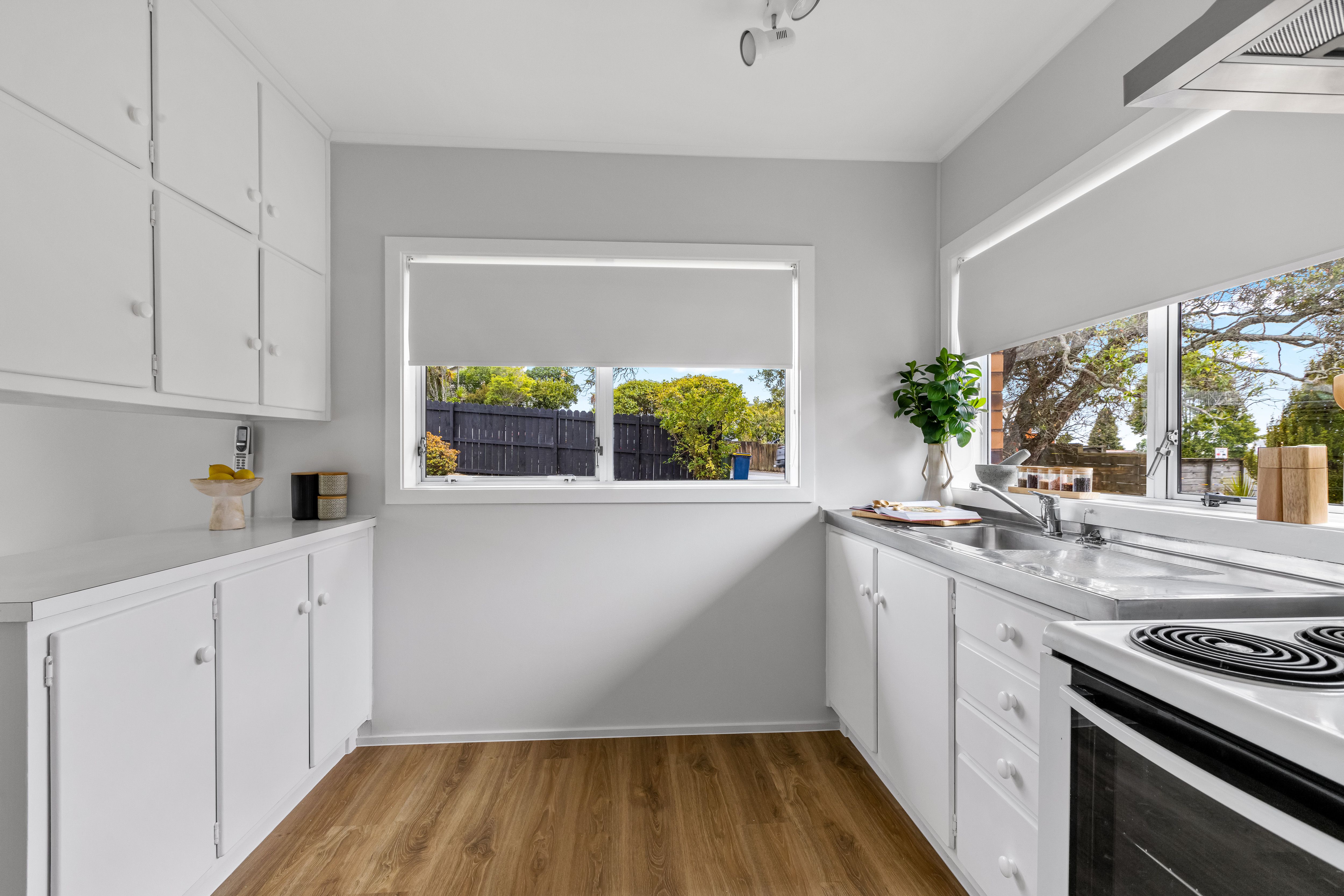 1/242 Onewa Road, Birkenhead, Auckland - North Shore, 2 Bedrooms, 1 Bathrooms, Unit