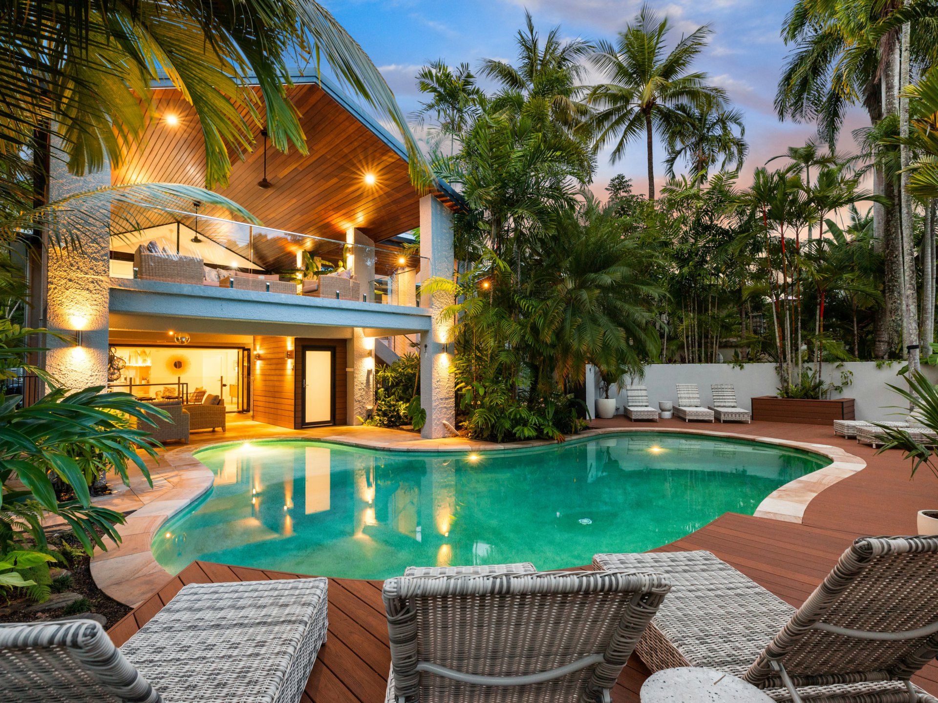 SAND STREET APARTMENTS 17 SAND ST, Port Douglas, Cairns, 0 कमरे, 0 बाथरूम, House