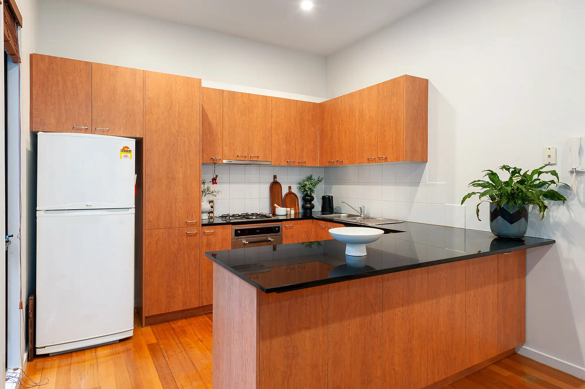 UNIT 3 297 WELLINGTON ST, Collingwood, Melbourne CBD, 0房, 0浴, Townhouse
