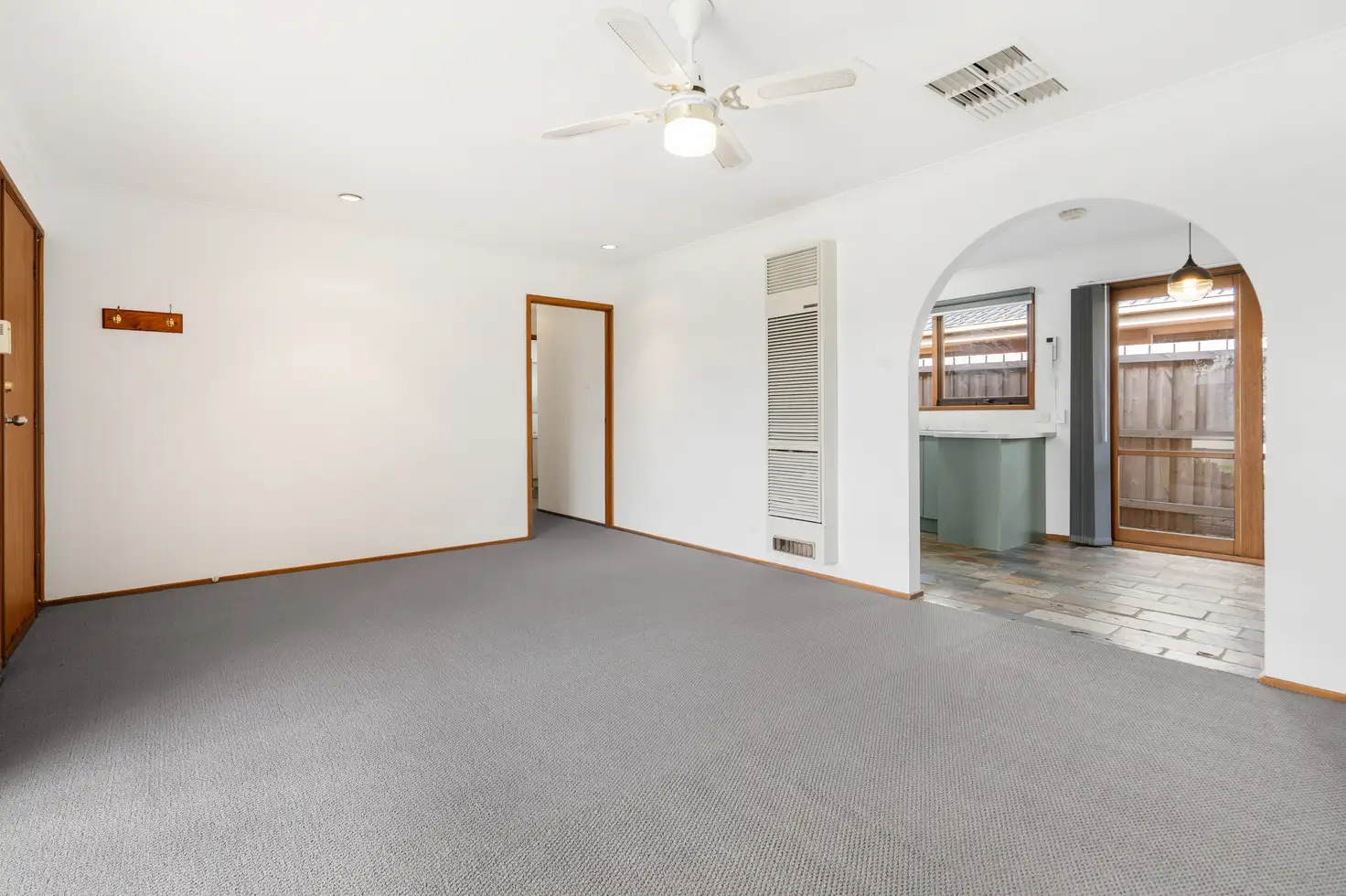 9 PLUMPTON RD, Diggers Rest, North West Melbourne, 0房, 0浴, Unit