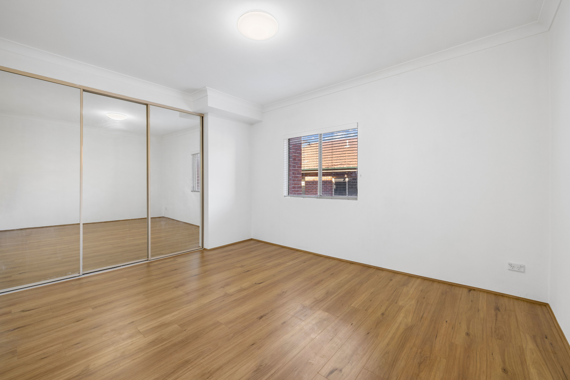 UNIT 10 2 PHILIP ST, Strathfield, Inner West, 0 غرف, 0 حمامات, Unit