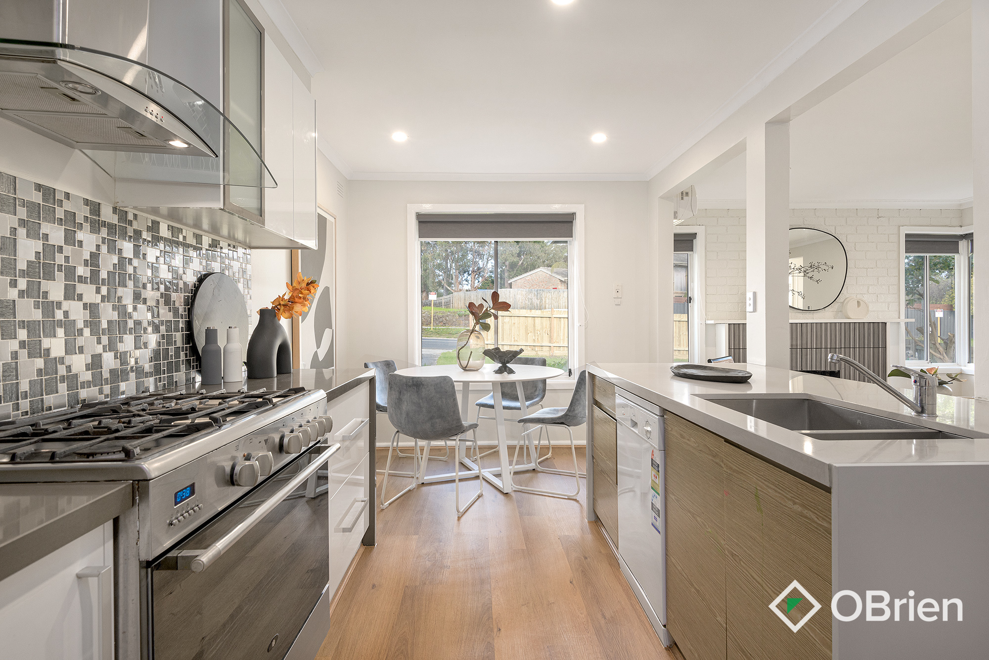 9 HEATHERHILL RD, Frankston, Mornington Peninsula, 0房, 0浴, House