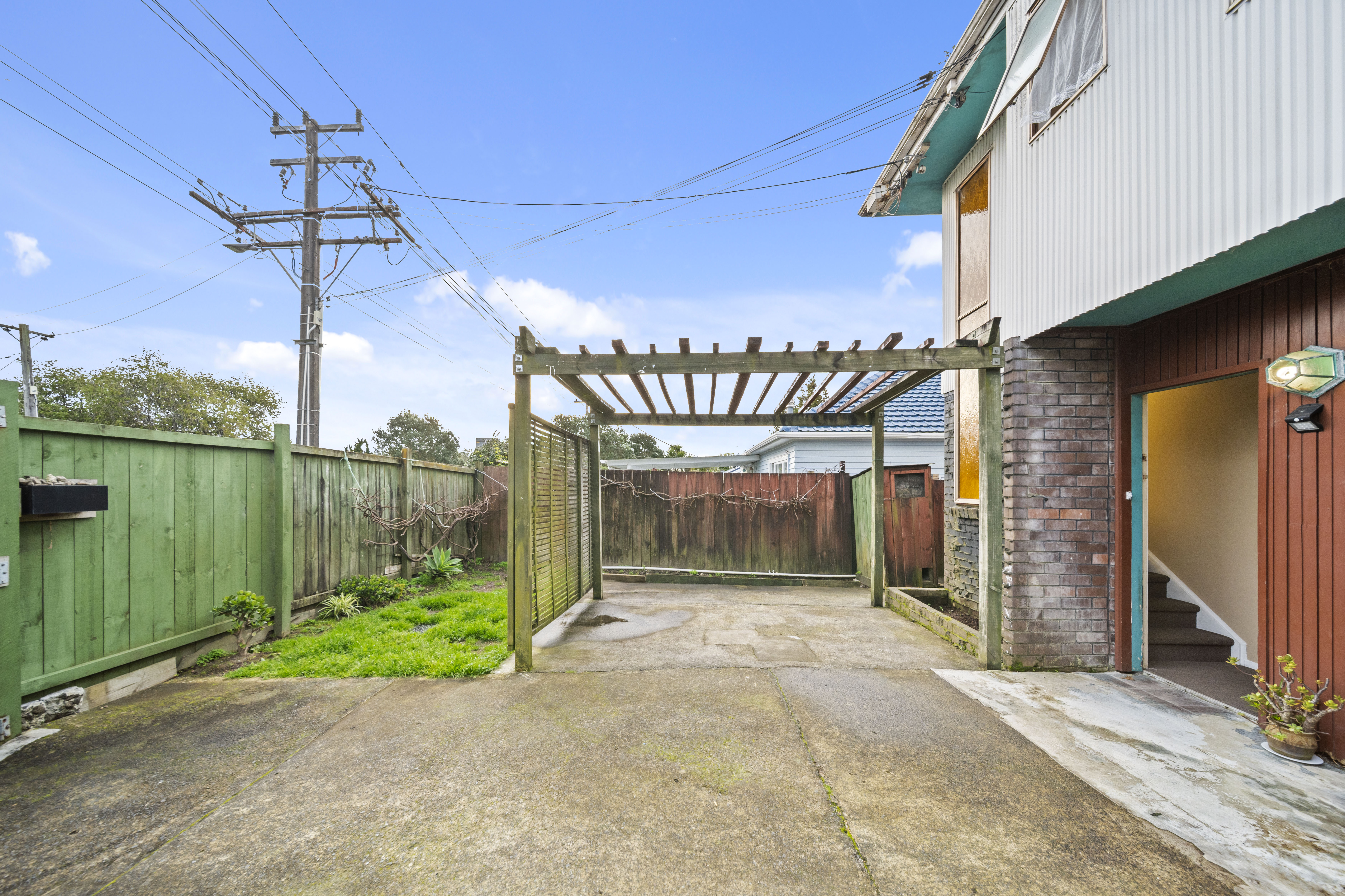 1/10 Sunnyside Road, Sunnyvale, Auckland - Waitakere, 2 Bedrooms, 1 Bathrooms, House