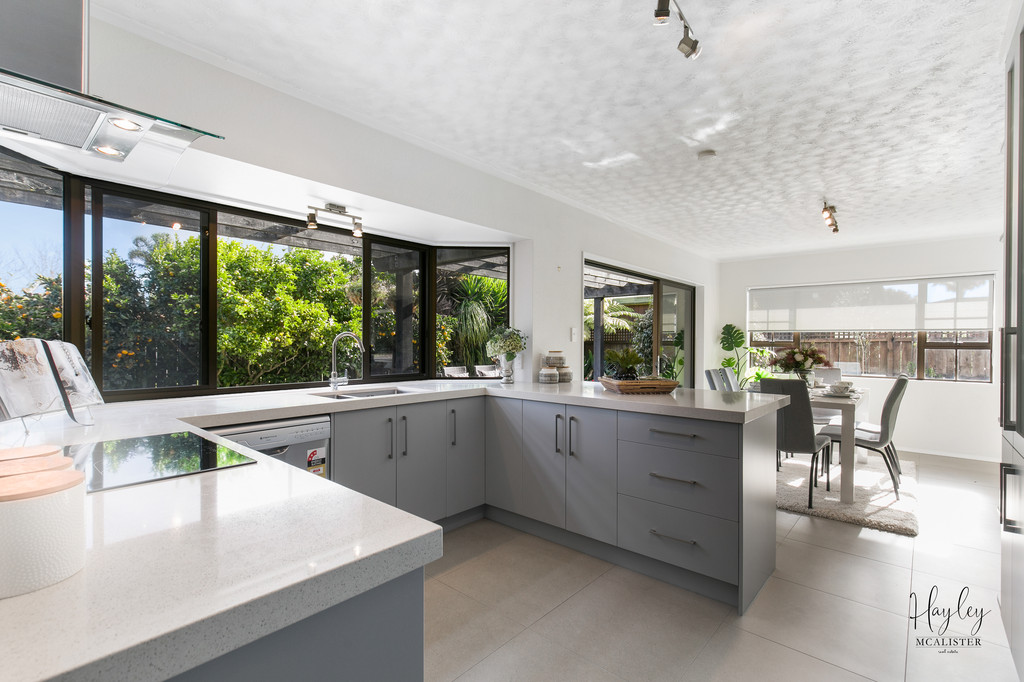 16 Donegan Place, Conifer Grove, Papakura, 3 chambres, 0 salles de bain