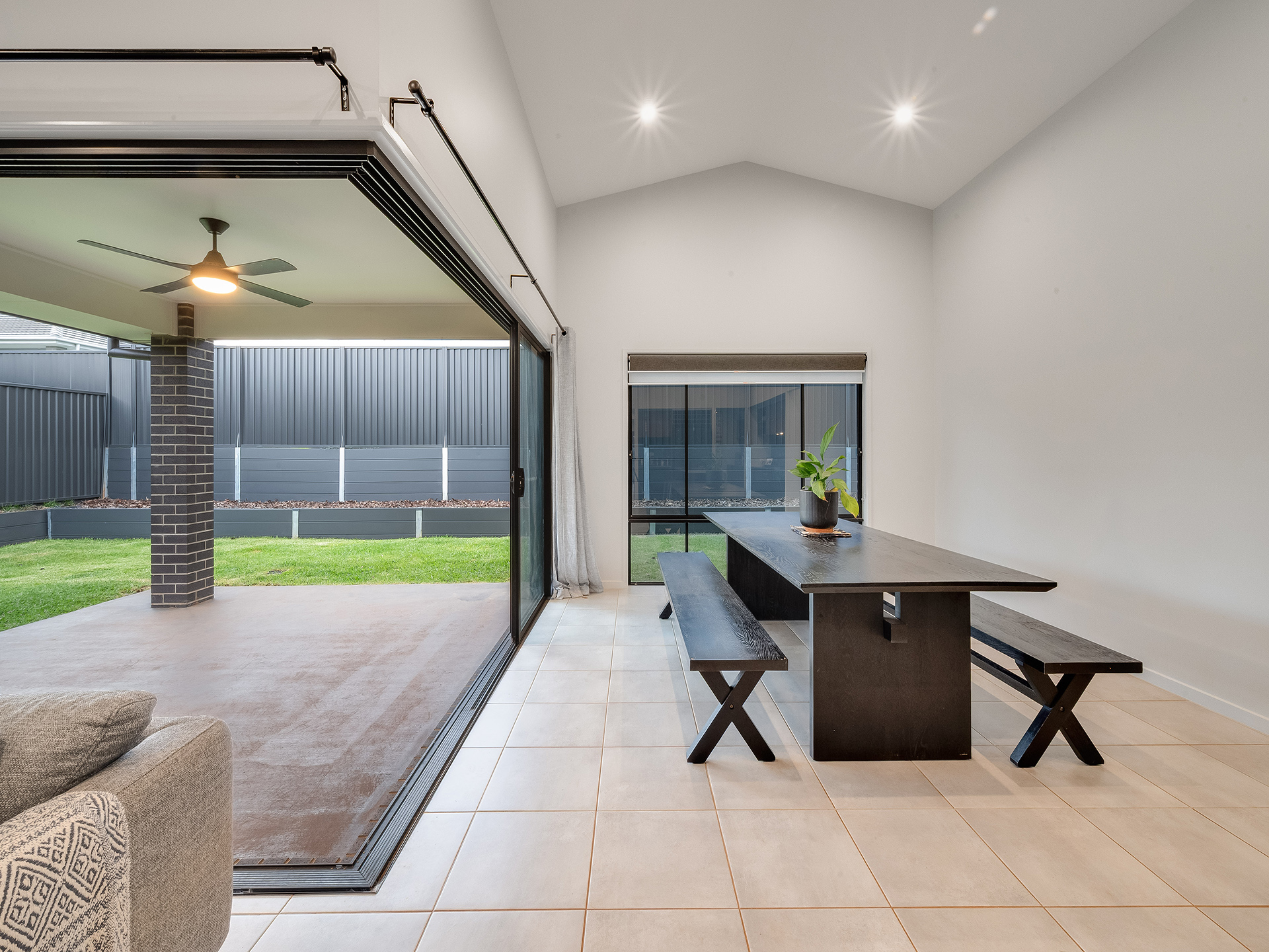 2 CORYMBIA ST, Glass House Mountains, Sunshine Coast, 0 침실, 0 욕실, House