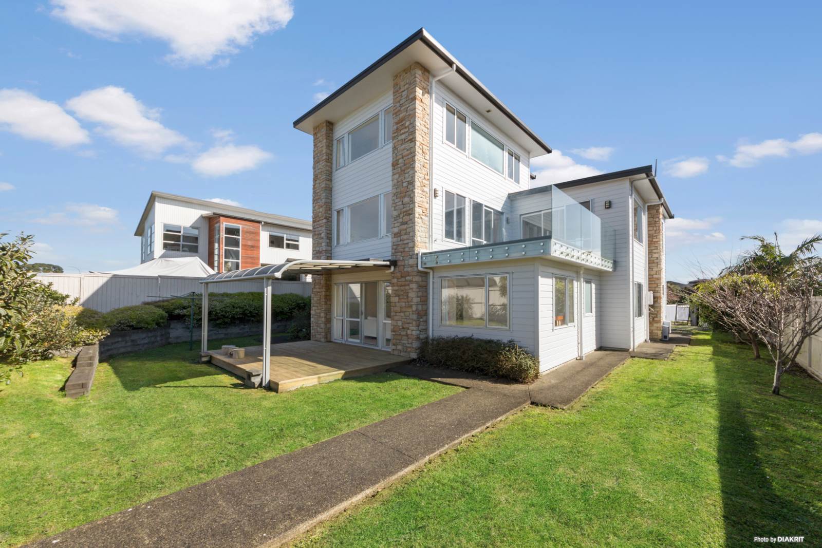 15 Onemana Way, Te Atatu Peninsula, Waitakere City, 6 ਕਮਰੇ, 4 ਬਾਥਰੂਮ