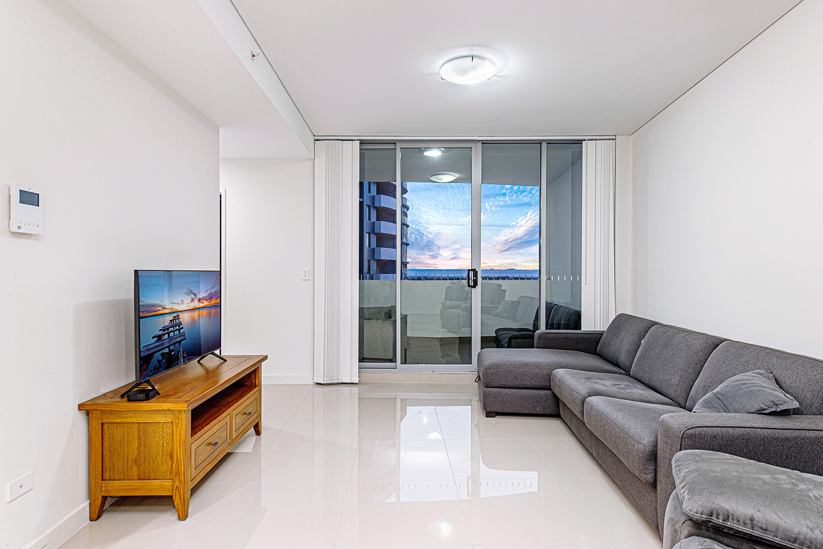 299-301 OLD NORTHERN RD, Castle Hill, The Hills, 0 Kuwarto, 0 Banyo, Unit