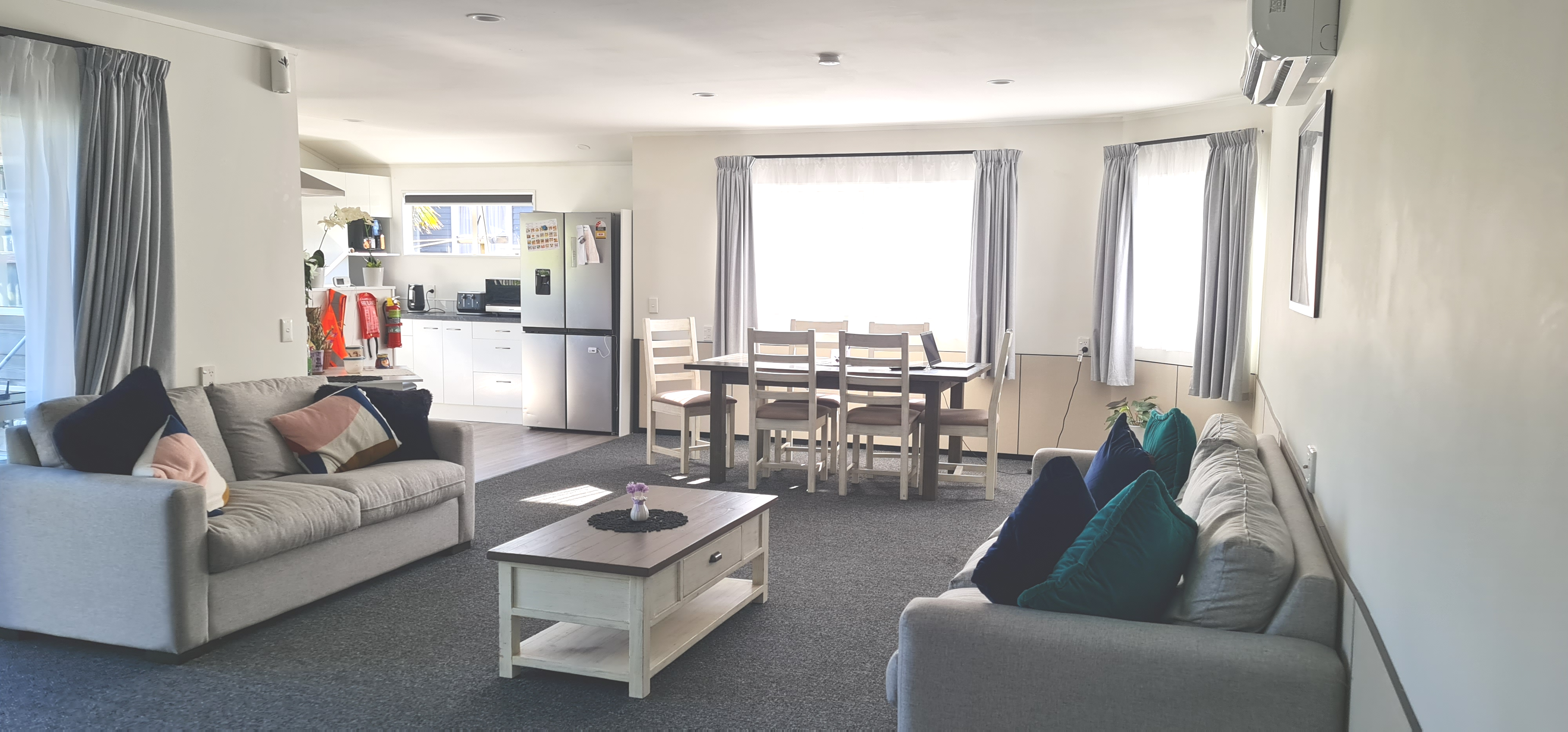 2/11 Church Road, Mangere Bridge