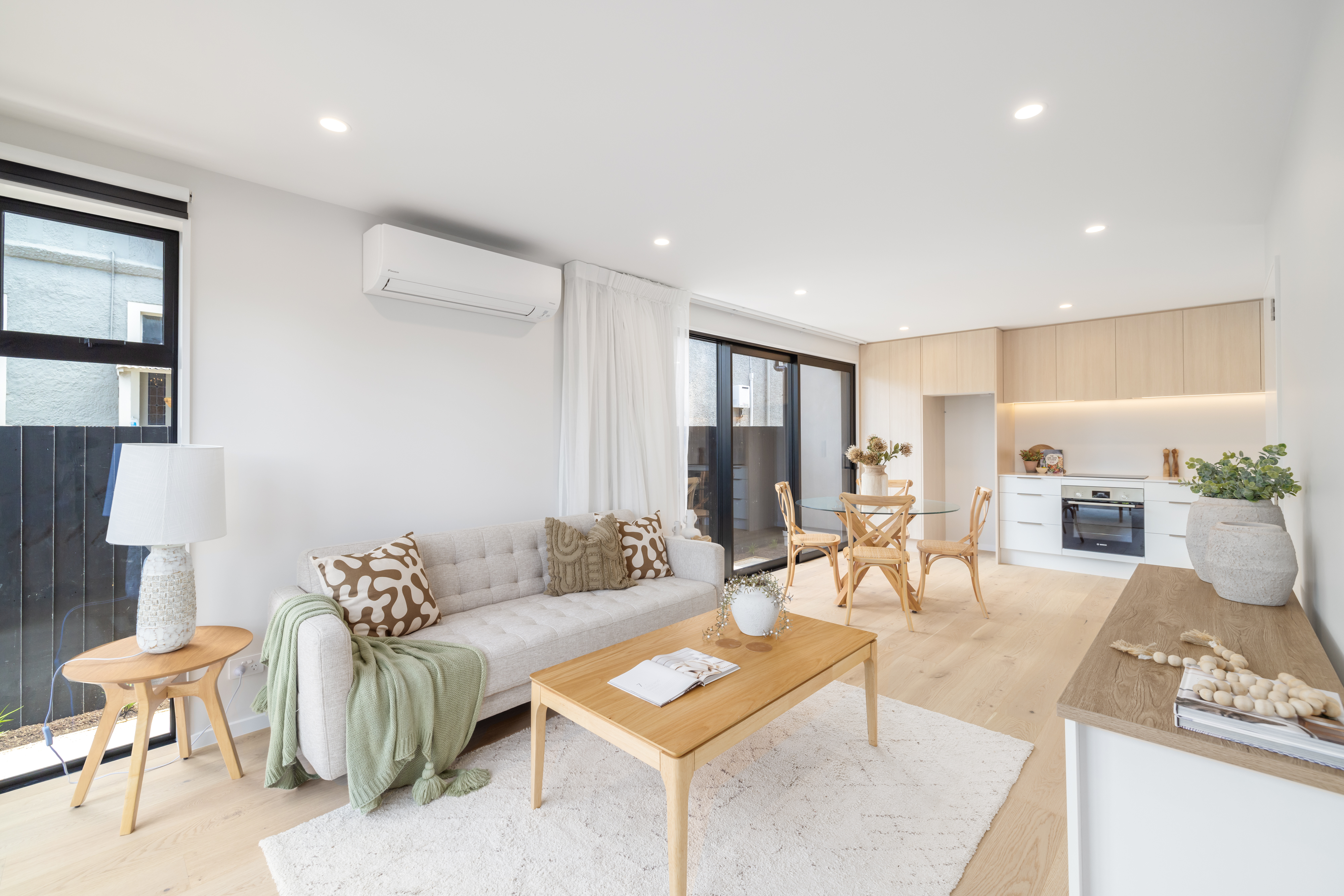 1/9 Innes Road, Saint Albans, Christchurch City, 3房, 4浴, Townhouse
