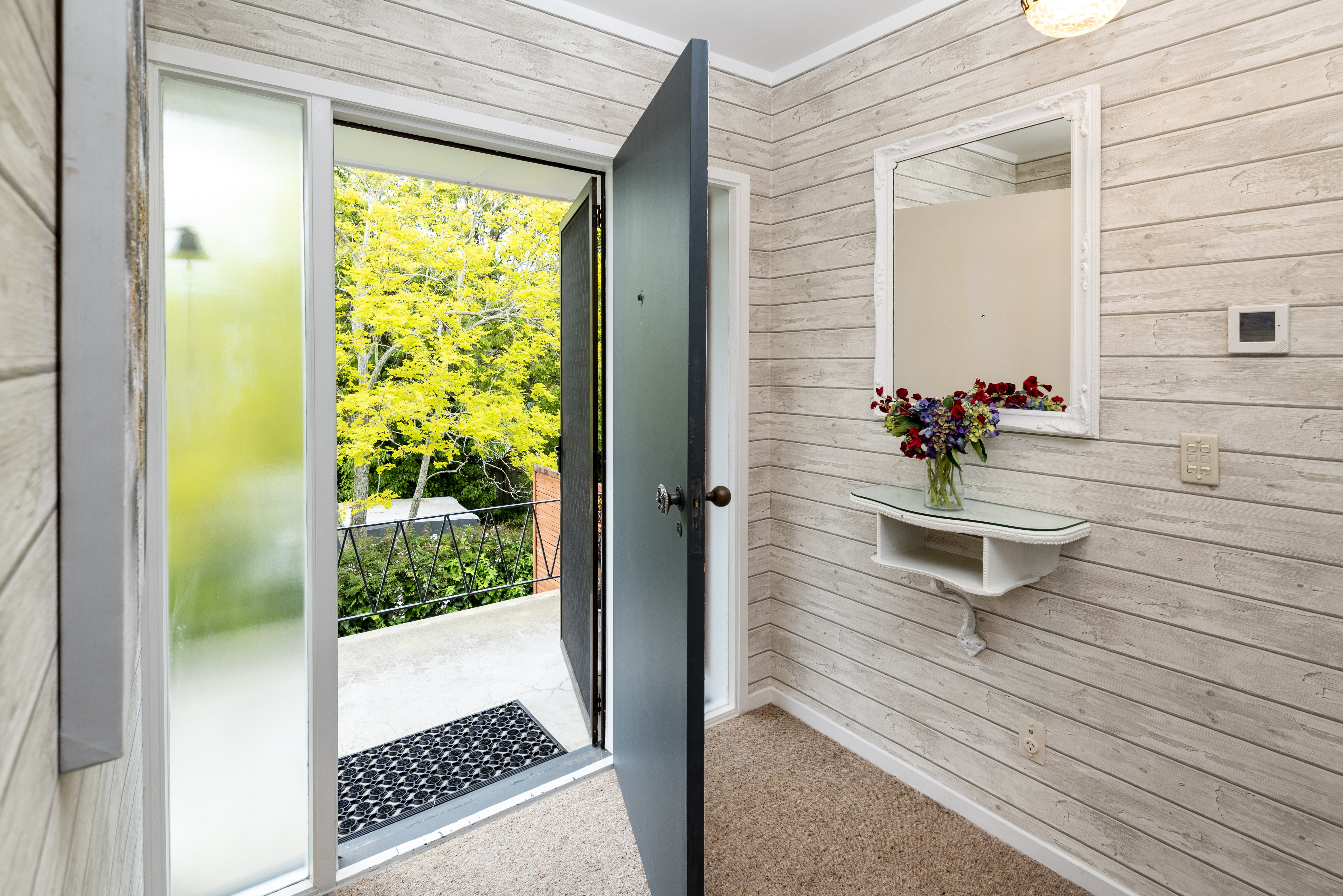 1/16 Castleton Drive, Howick, Manukau City, 2 ห้องนอน, 1 ห้องน้ำ